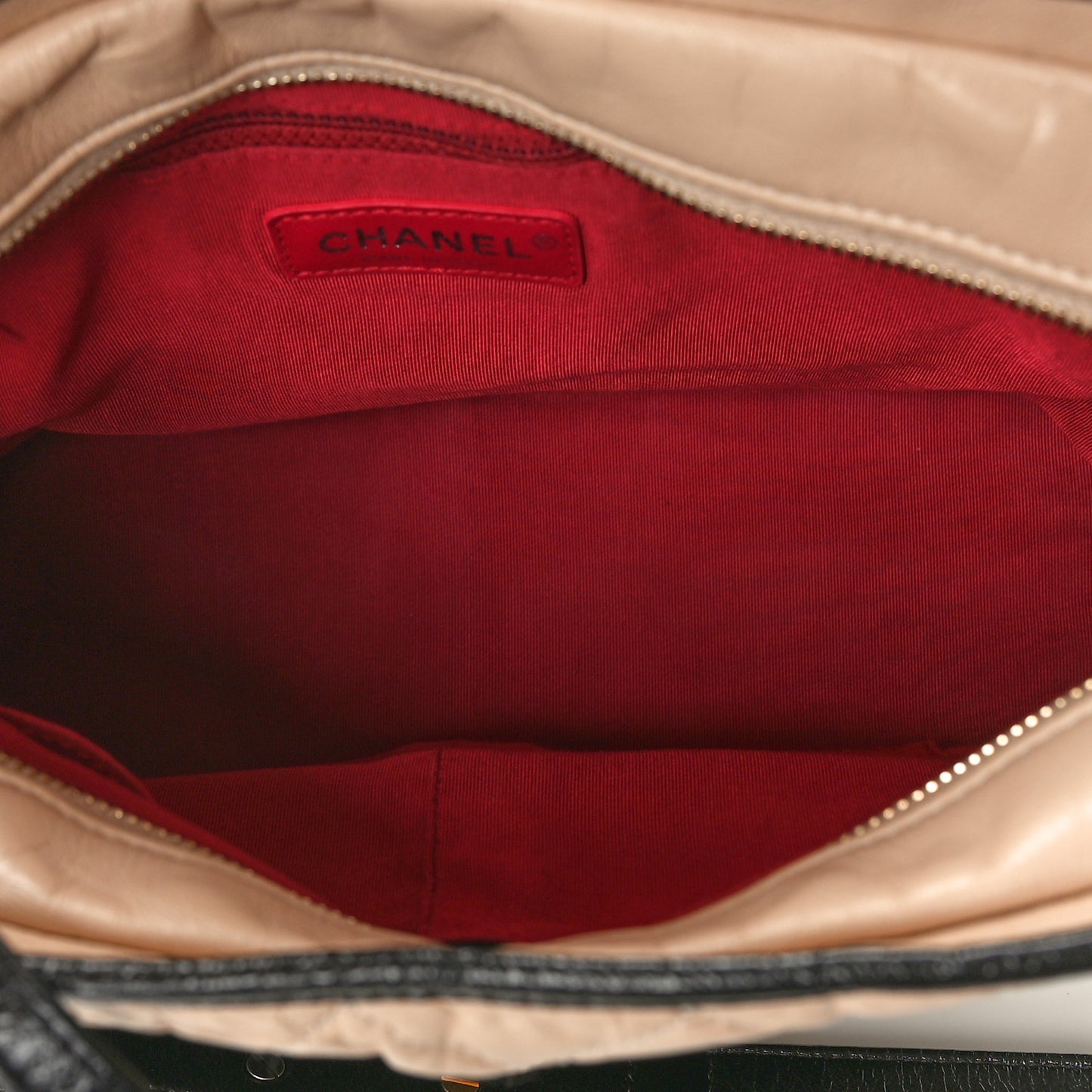 Aged Calfskin Quilted Medium Gabrielle Hobo Beige Black