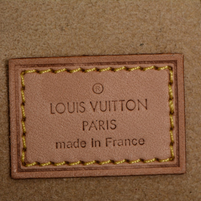 Louis Vuitton 18K Yellow Gold Diamond Empreinte Pendant 7 of 10