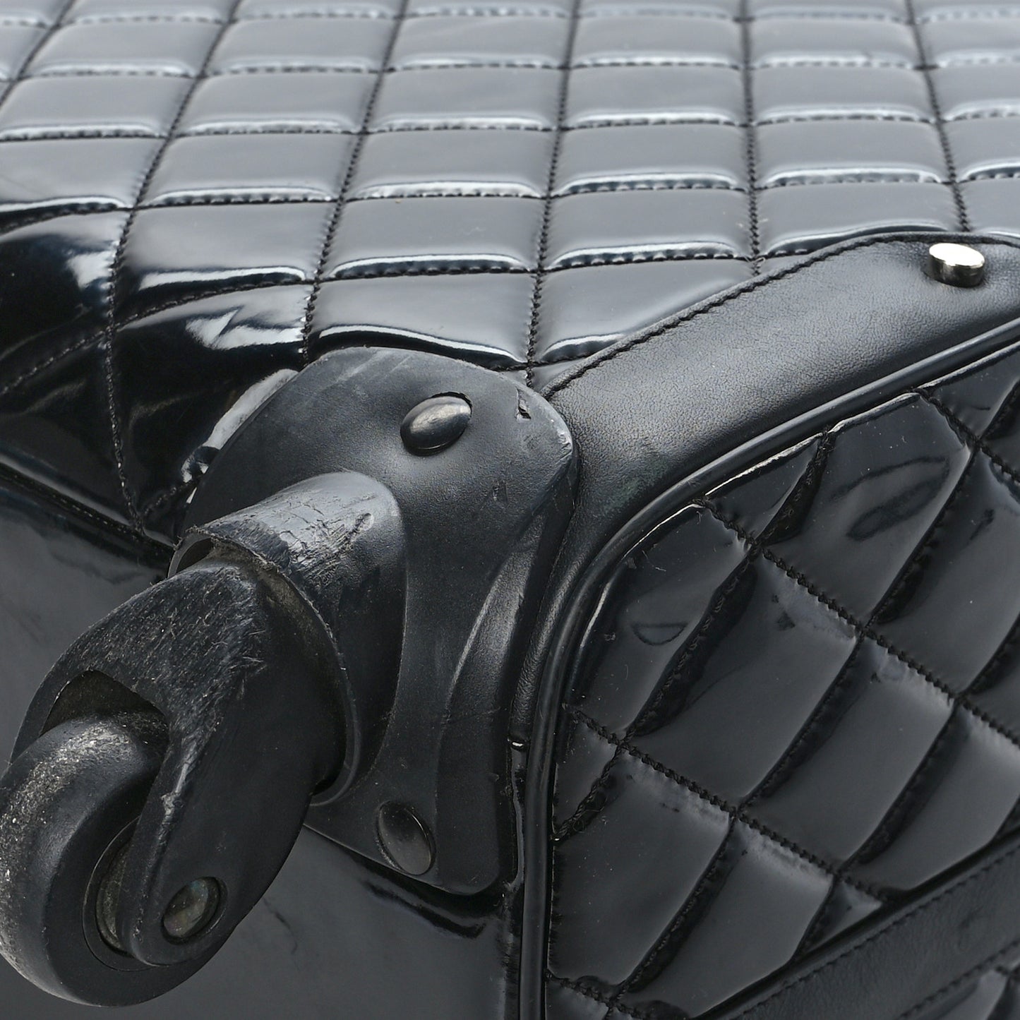 Vinyl Calfskin Quilted Trolley Rolling Luggage Black