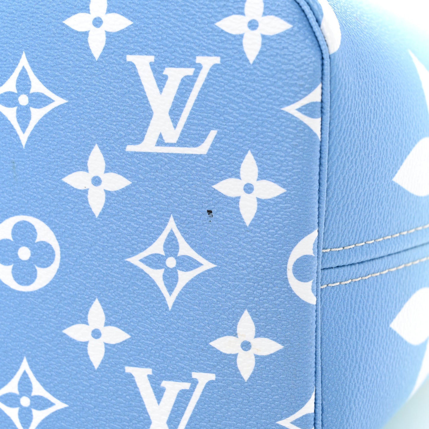 Monogram Giant By The Pool Neverfull MM Blue