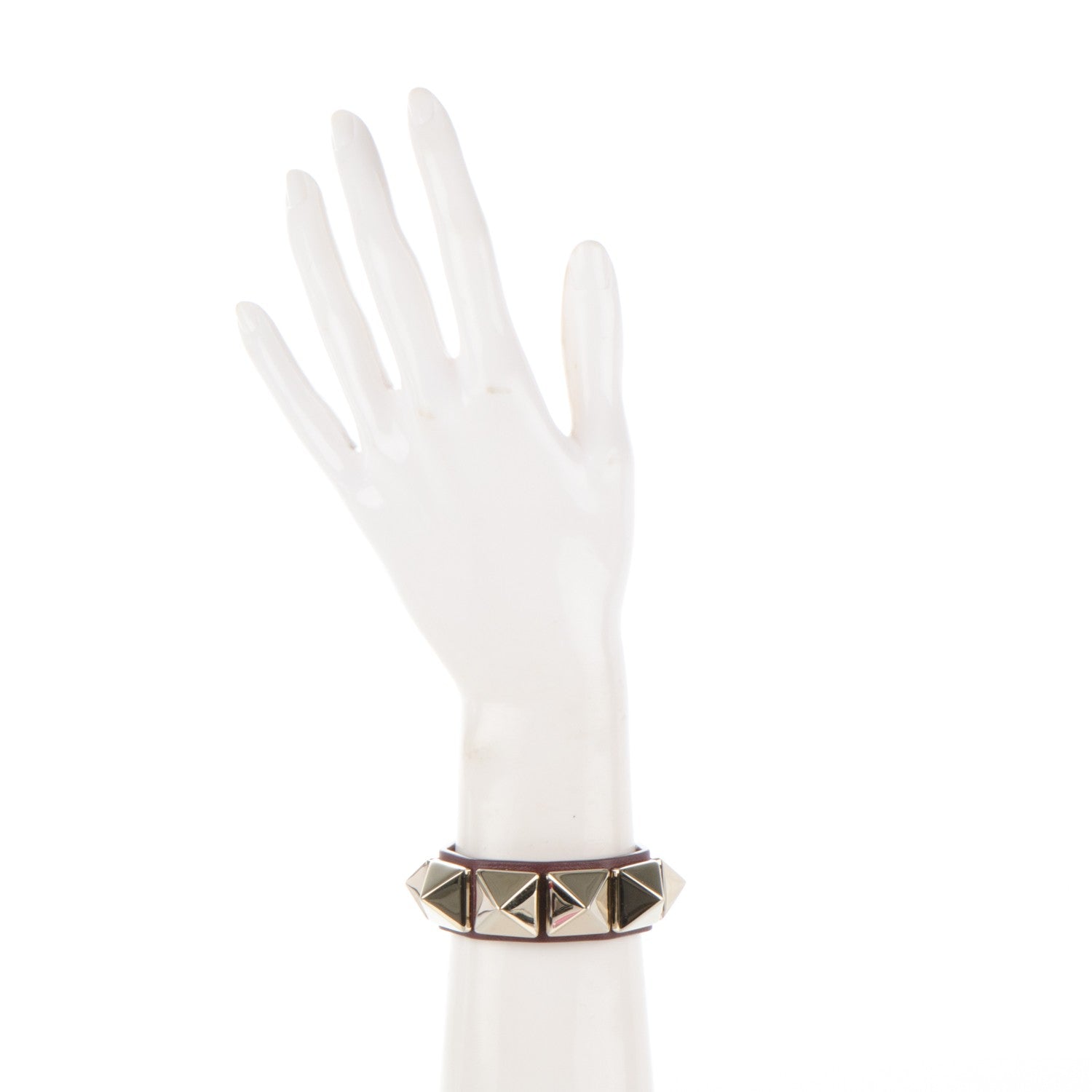 Valentino Garavani Calfskin Macro Rockstud Bracelet Rubin 2 of 6