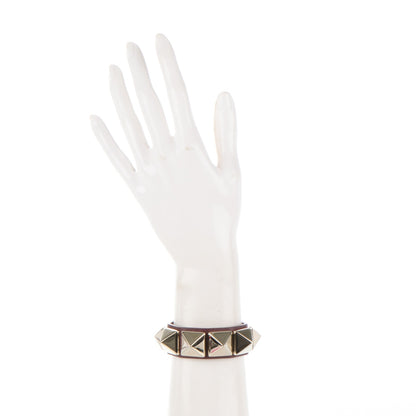 Valentino Garavani Calfskin Macro Rockstud Bracelet Rubin 2 of 6