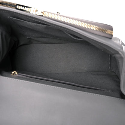 Chanel Caviar Quilted Large Business Affinity Flap Grey 5 of 14