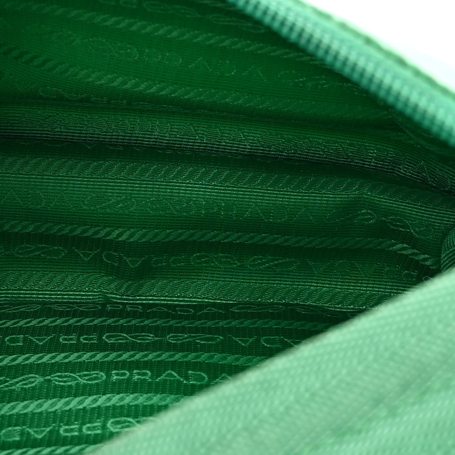 Tessuto Nylon Mini Re-Edition 2000 Bag Menta