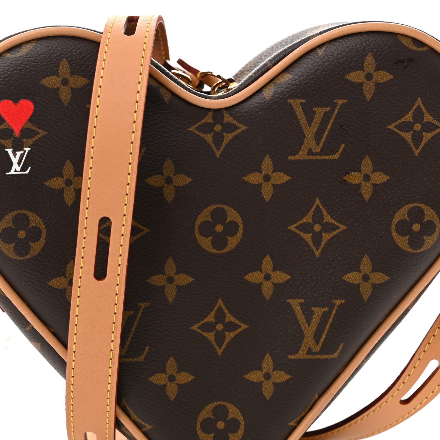 Monogram Game On Coeur