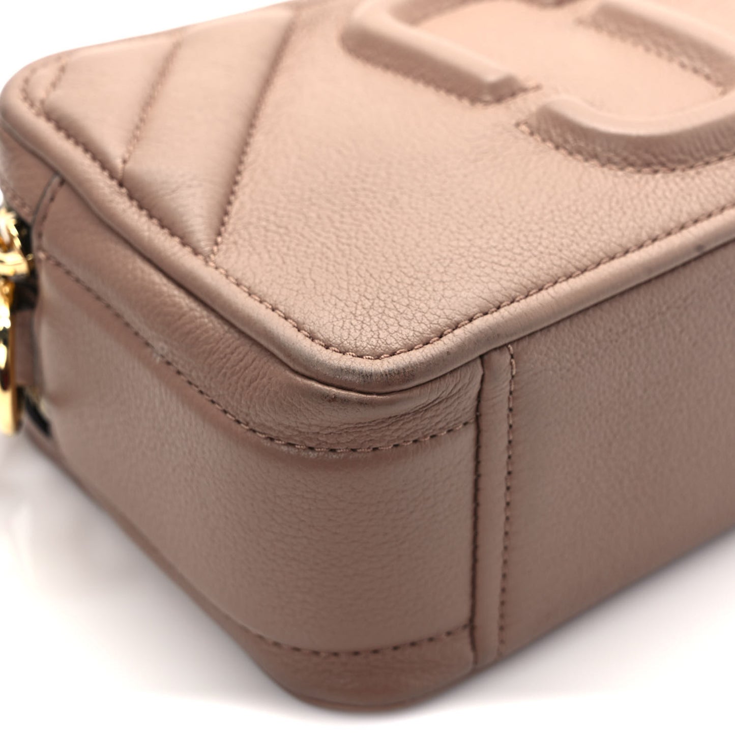 Calfskin Quilted The Moto Shot 21 Bag Dusty Beige