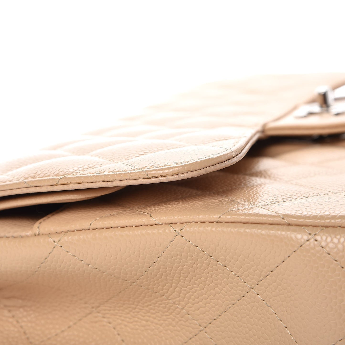 Caviar Quilted Jumbo Double Flap Beige Clair