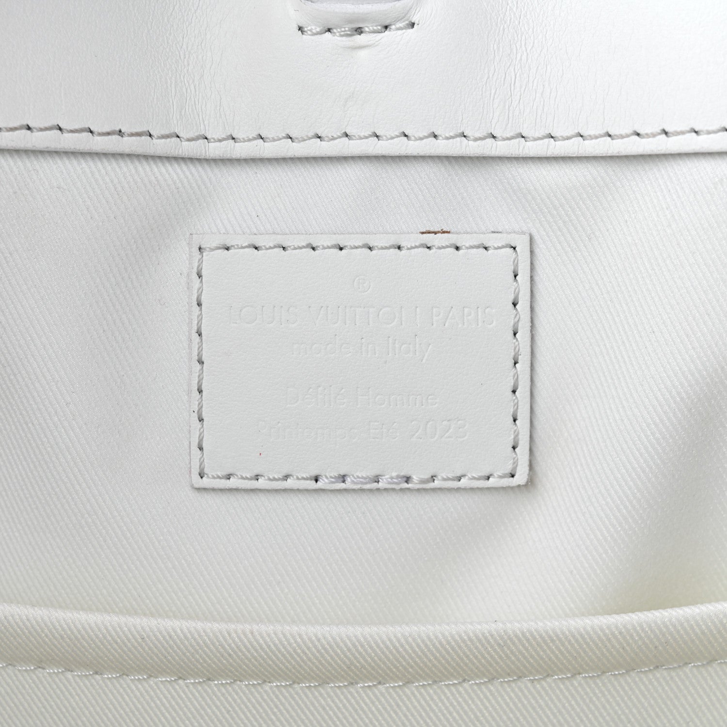 Louis Vuitton Calfskin LV Ornament Sac Plat 24H Optic White 5 of 16