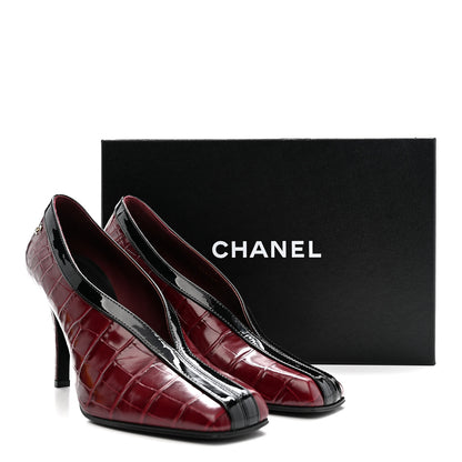 Chanel Crocodile Embossed Patent Calfskin Pumps 38.5 Burgundy Black 10 of 10