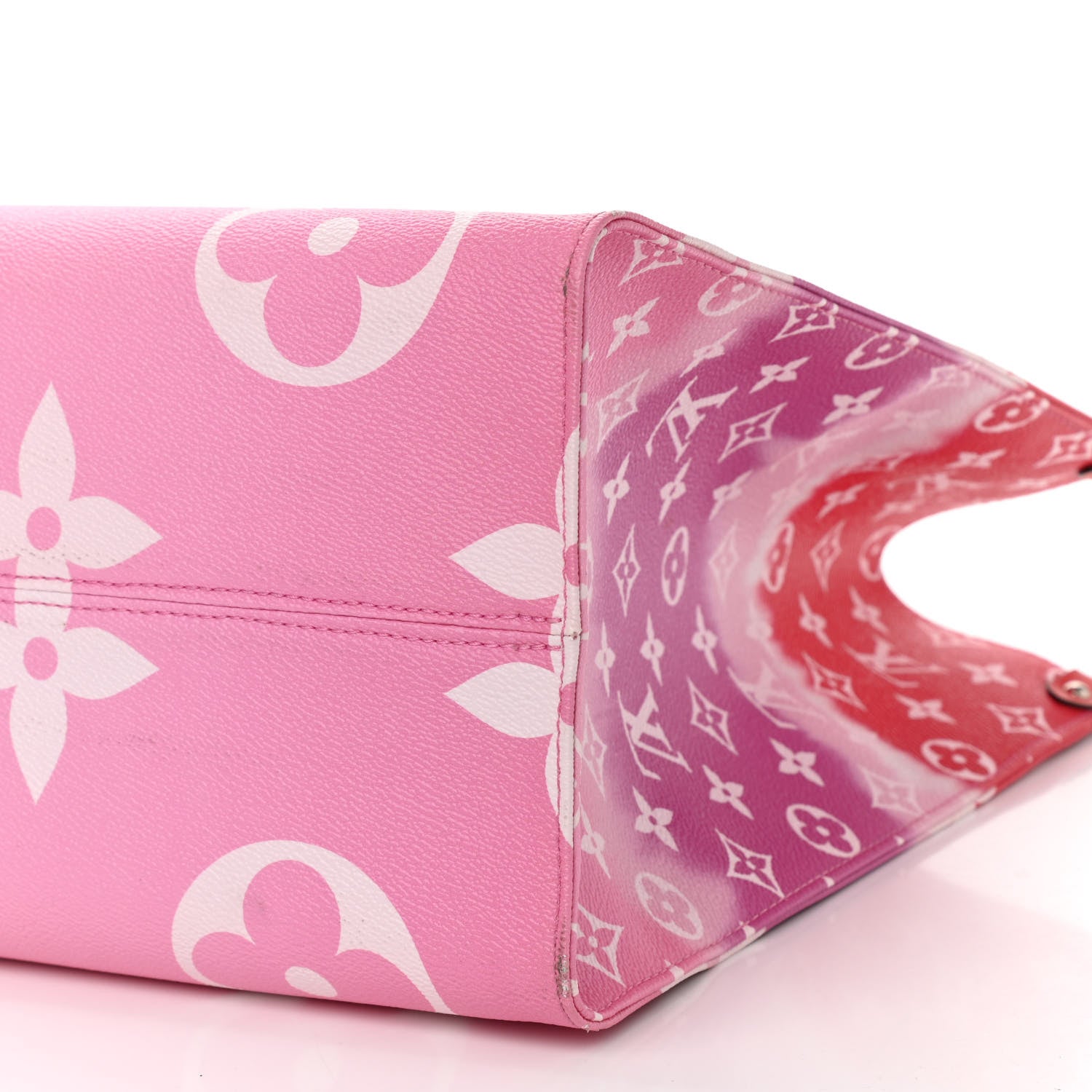 Louis Vuitton Monogram Escale Onthego GM Rouge 11 of 12