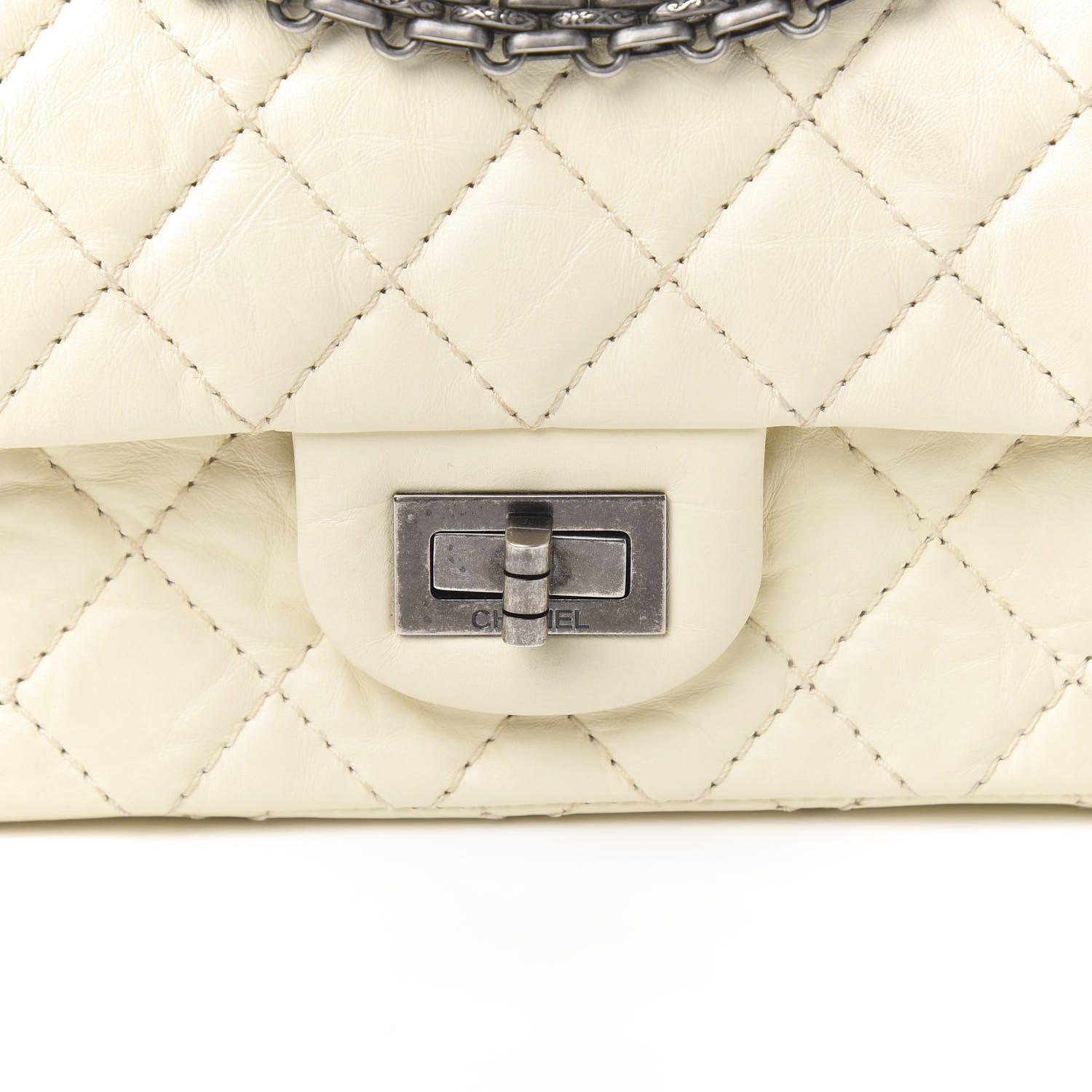 Chanel Aged Calfskin Quilted 2.55 Reissue 224 Flap Ivory 9 of 9