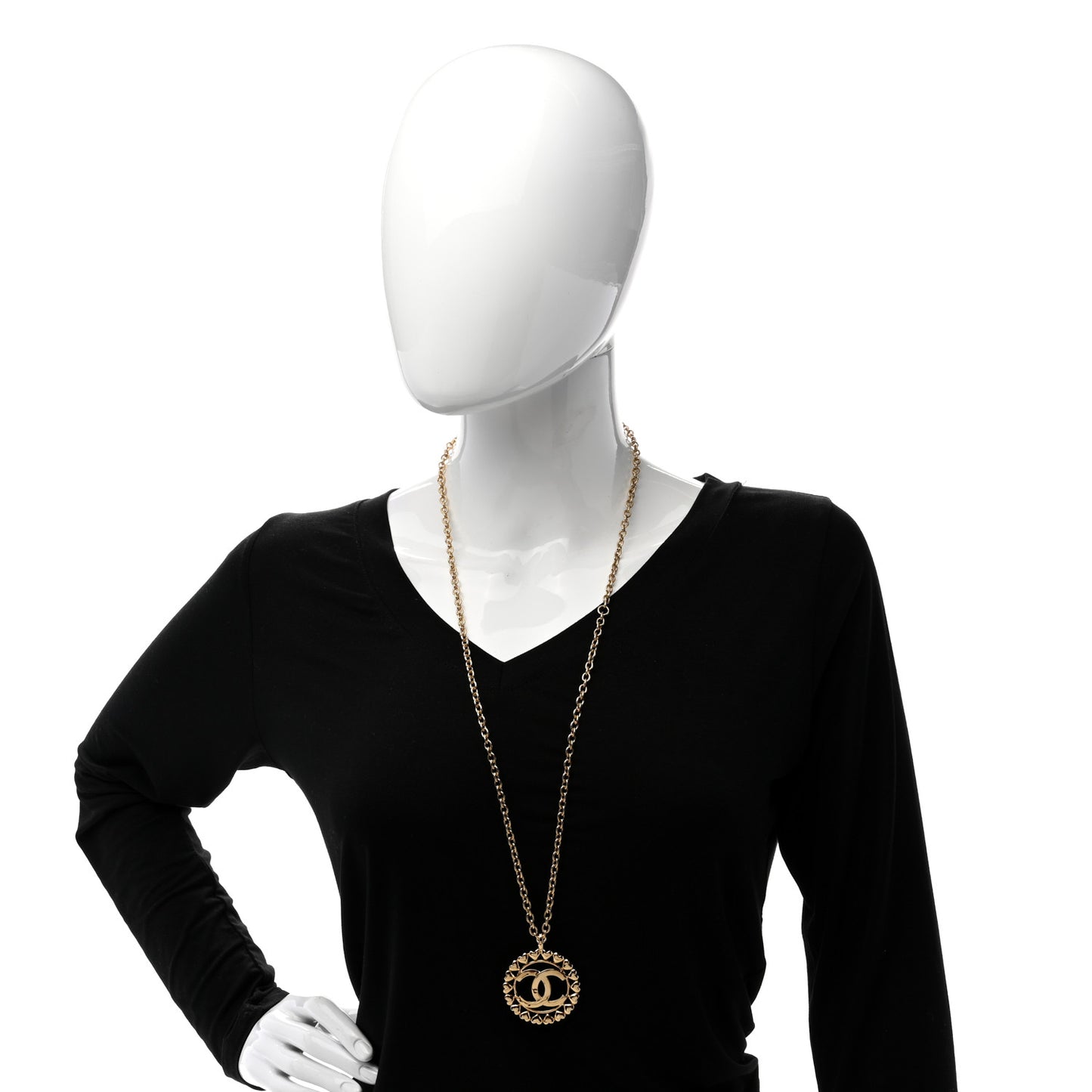 Metal CC Heart Medallion Chain Pendant Necklace Gold
