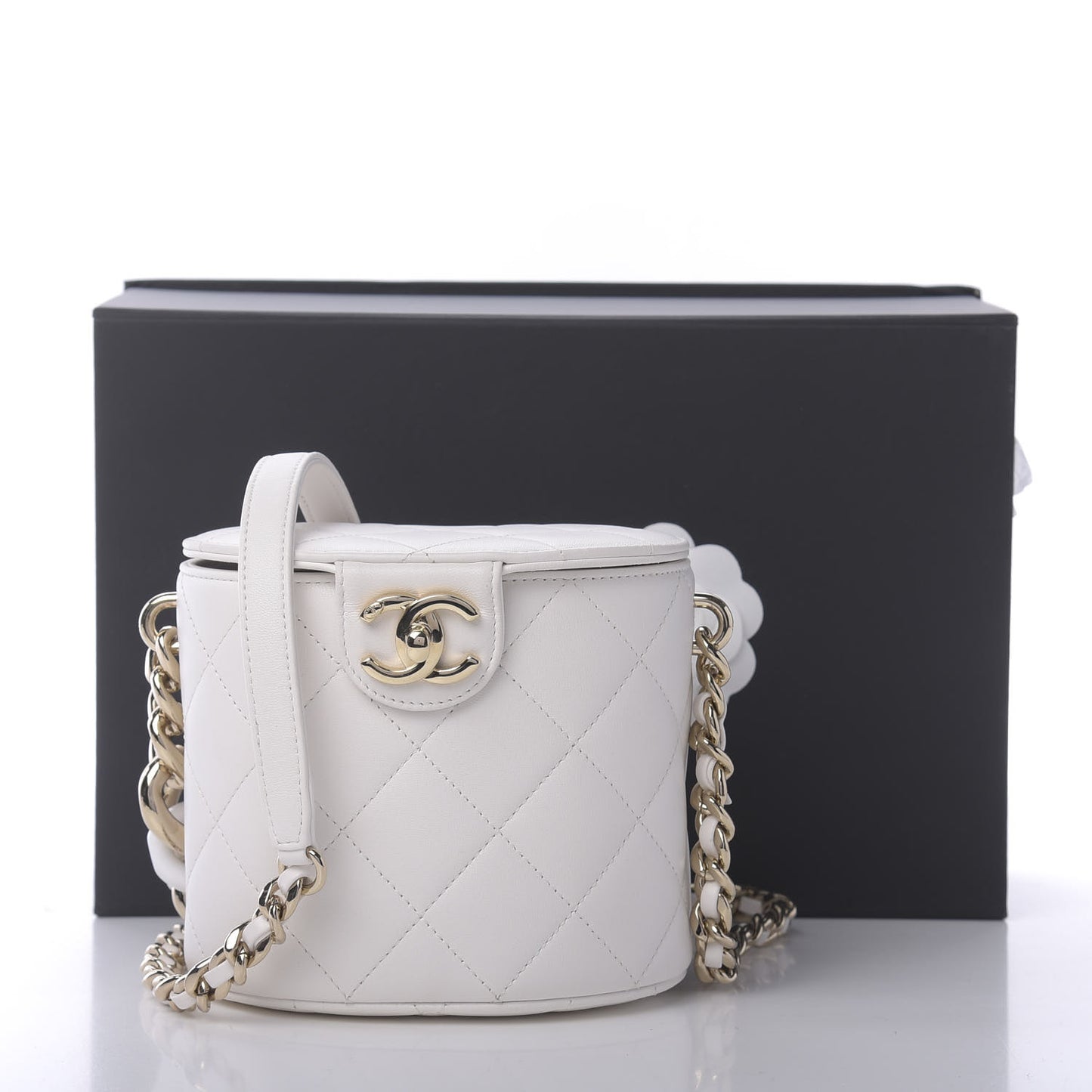 Lambskin Resin Elegant Chain Vanity Case White