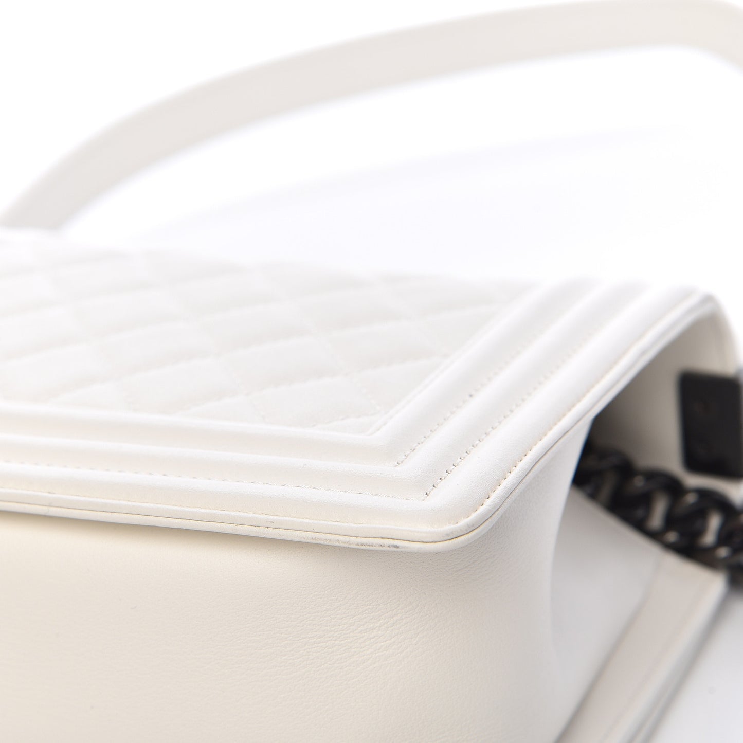 Calfskin Quilted Medium Boy Flap White