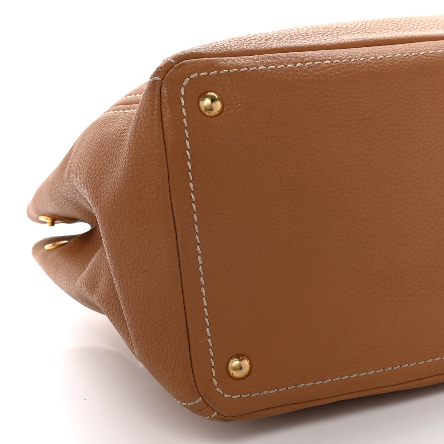 Vitello Daino Tote Cannella
