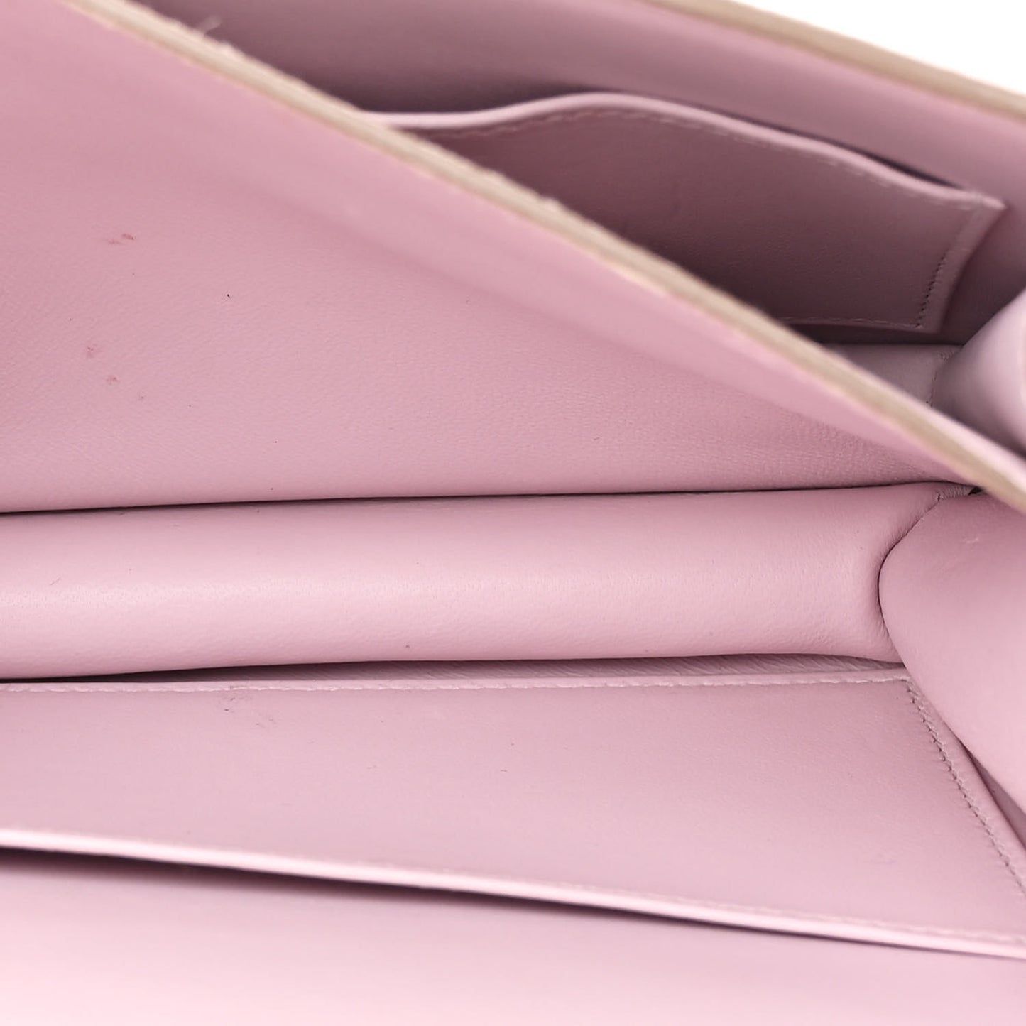 Chevre Mysore Constance 18 Mauve Pale