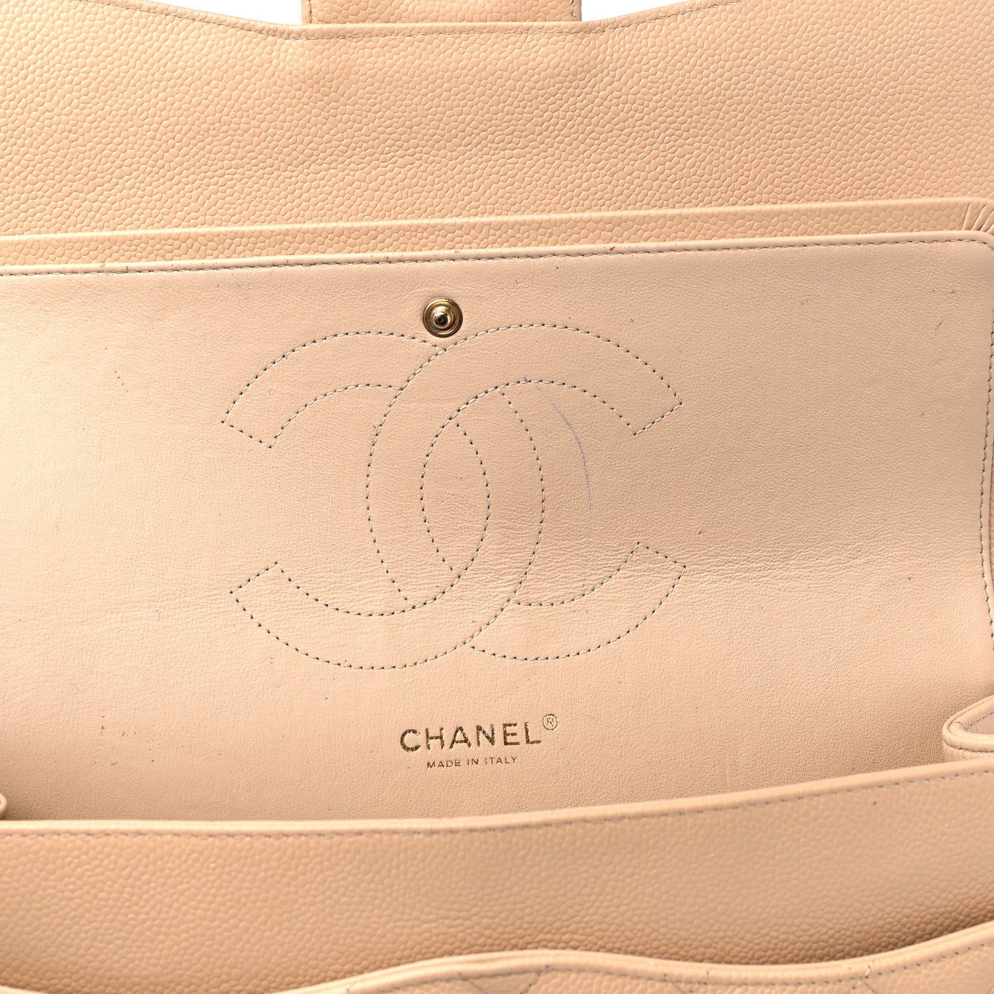 Caviar Quilted Jumbo Double Flap Beige Clair