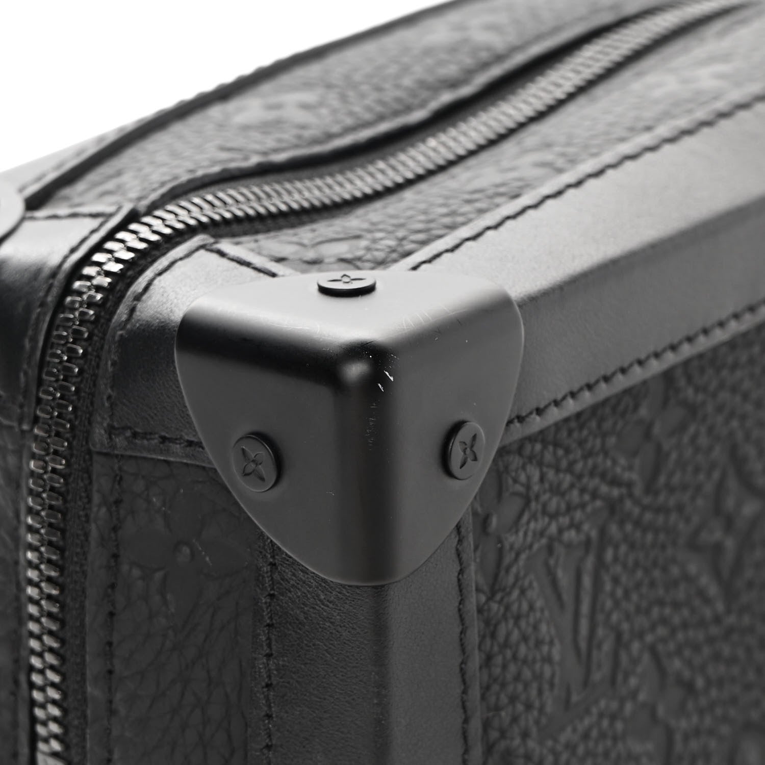 Louis Vuitton Taurillon Monogram Solar Ray Soft Trunk Black 10 of 11