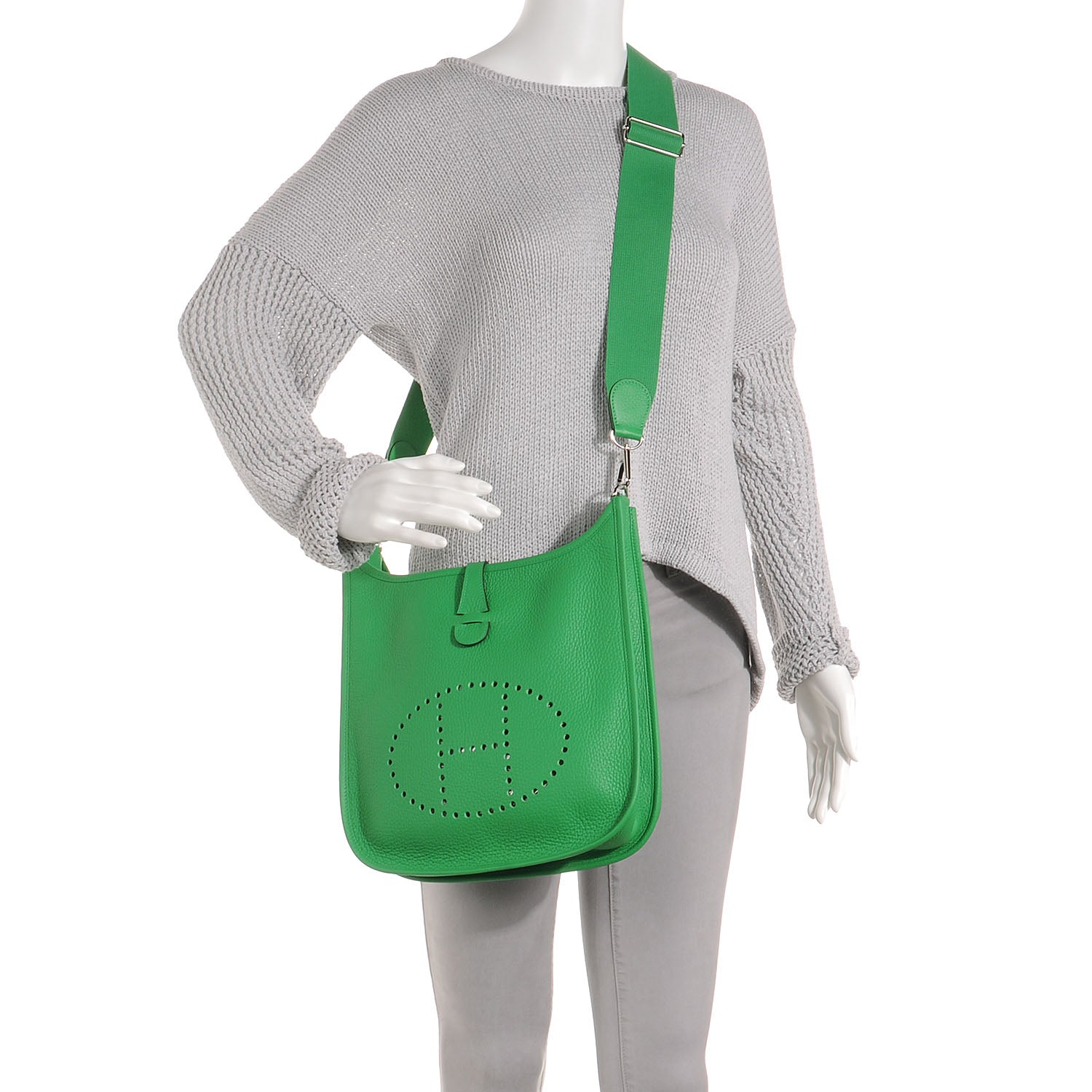 Hermes Taurillon Clemence Evelyne III PM Bambou 2 of 8
