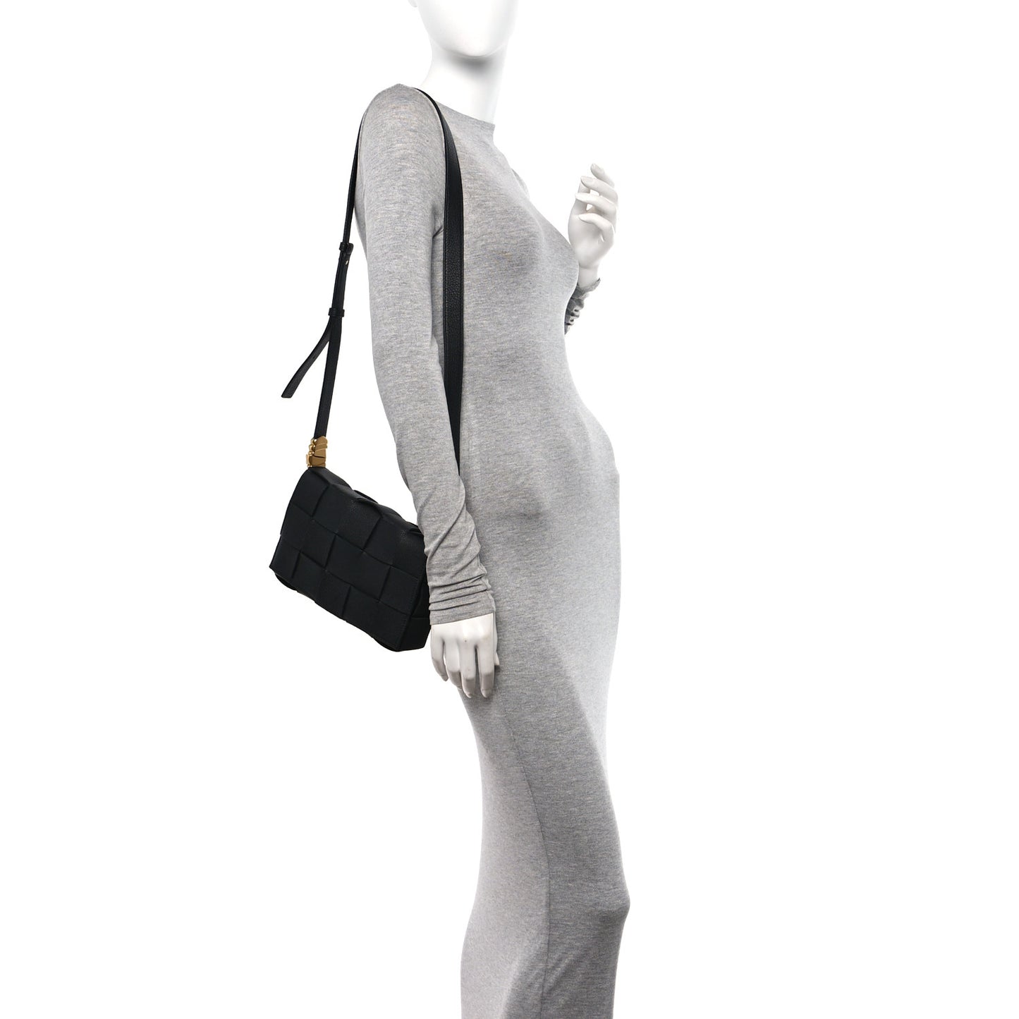 Grained Calfskin Maxi Intrecciato Cassette Crossbody Bag Black