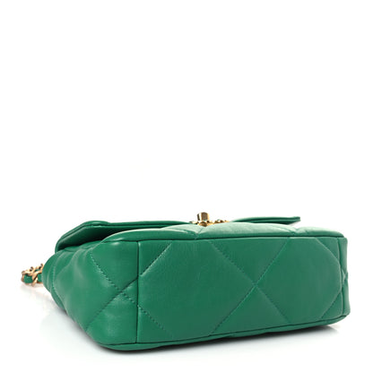 Chanel Lambskin Quilted Medium Chanel 19 Flap Green 4 of 10