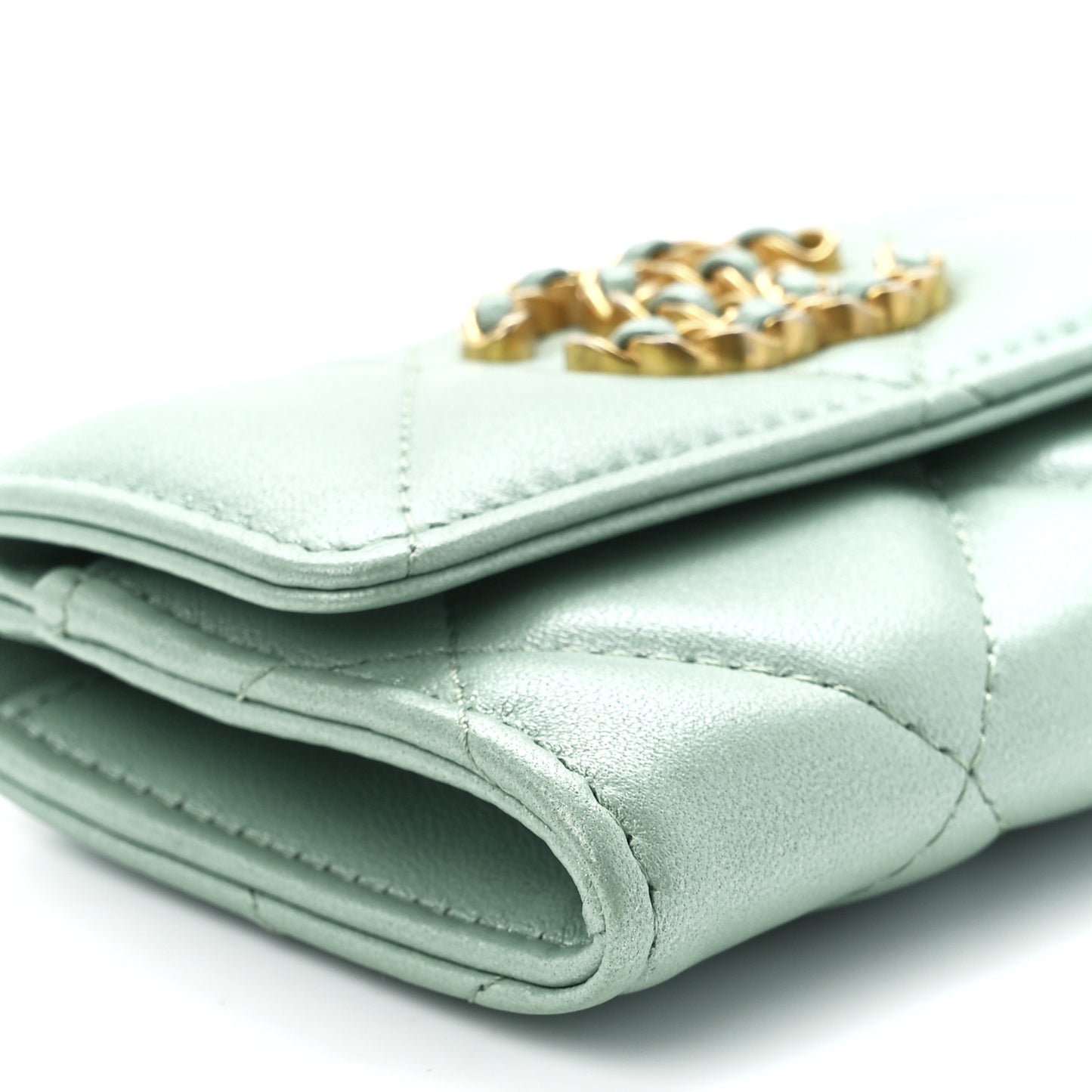 Lambskin Quilted Chanel 19 Flap Card Holder Light Green