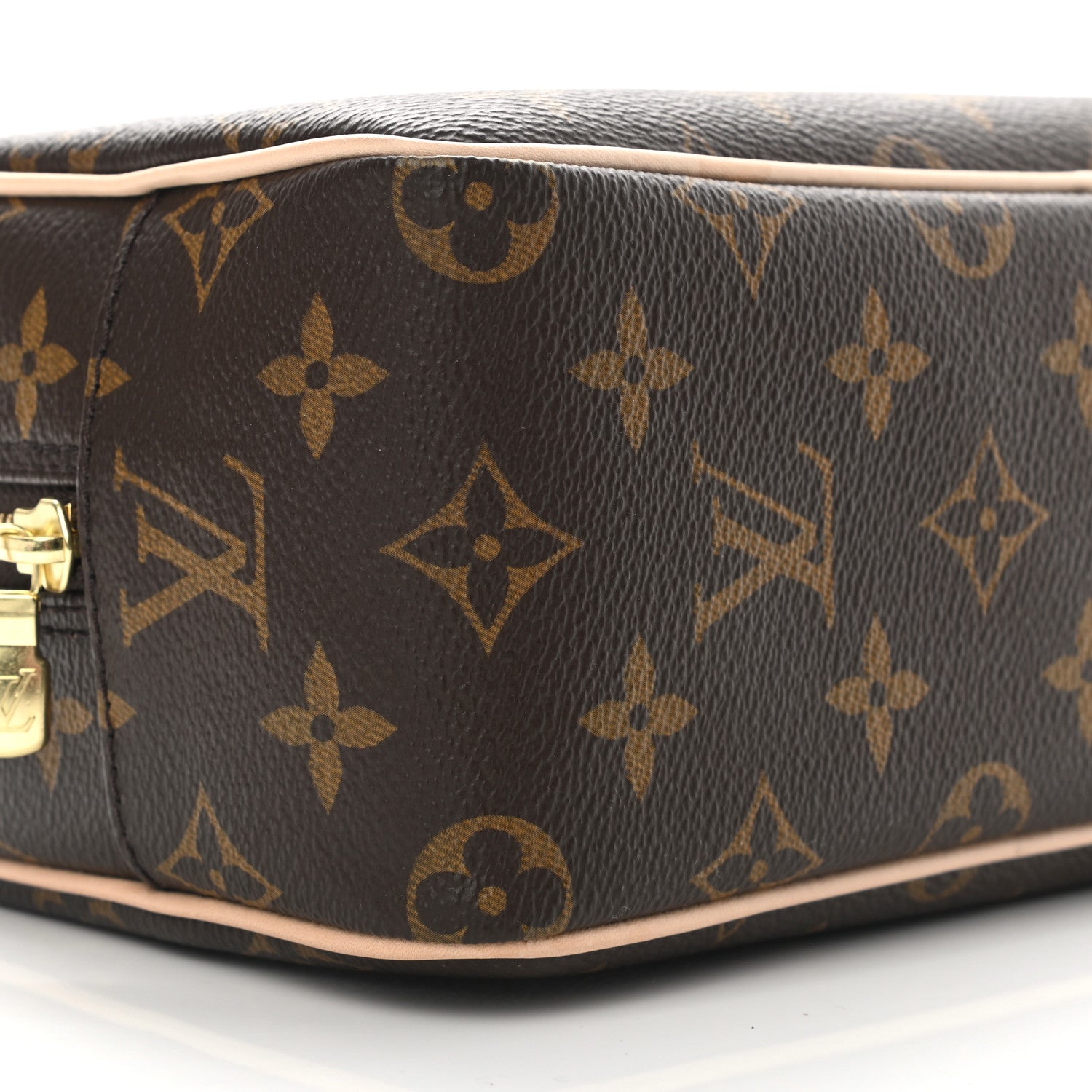 Louis Vuitton Monogram Toiletry Bag 25 5 of 8