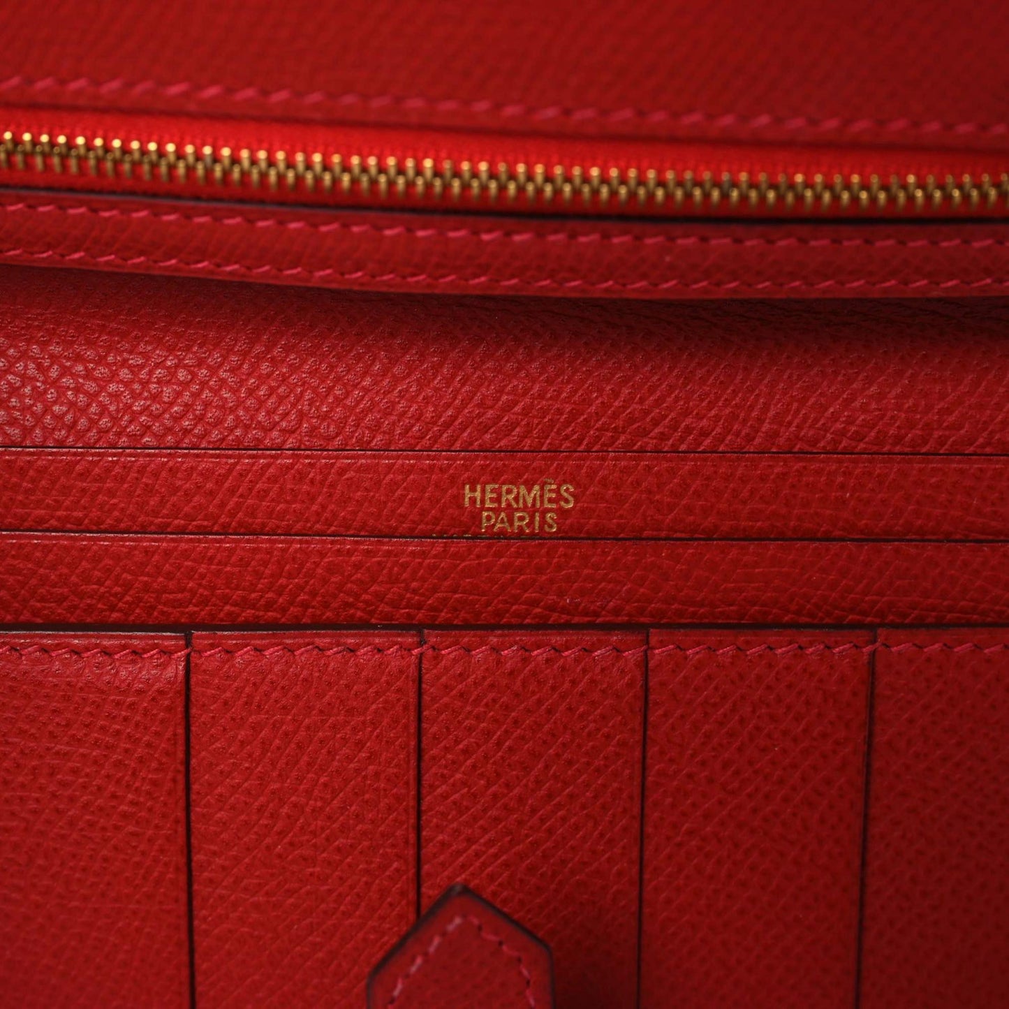 Epsom Bearn Gusset Wallet Rouge Casaque