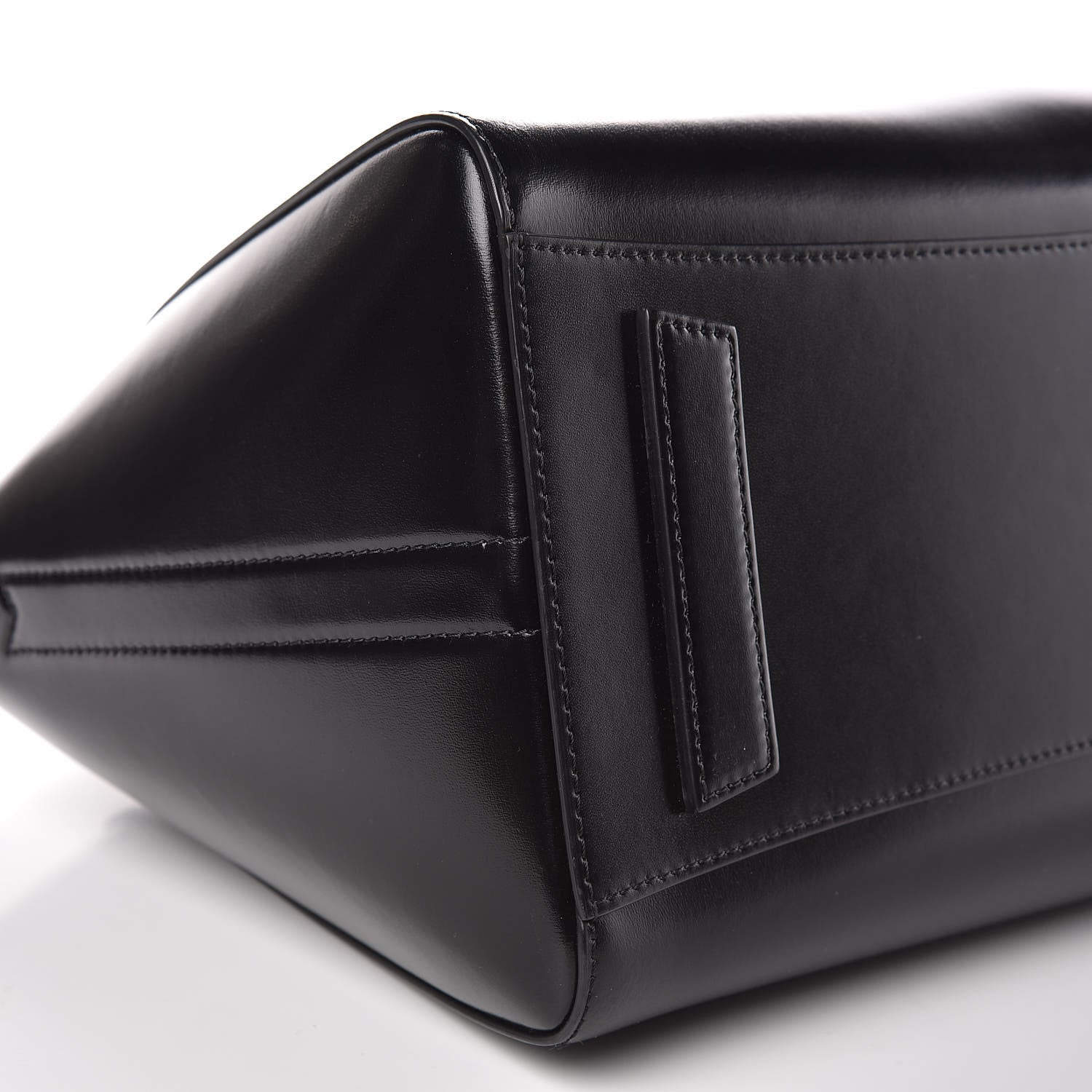 Givenchy Shiny Lord Calfskin Medium Antigona Black 8 of 16