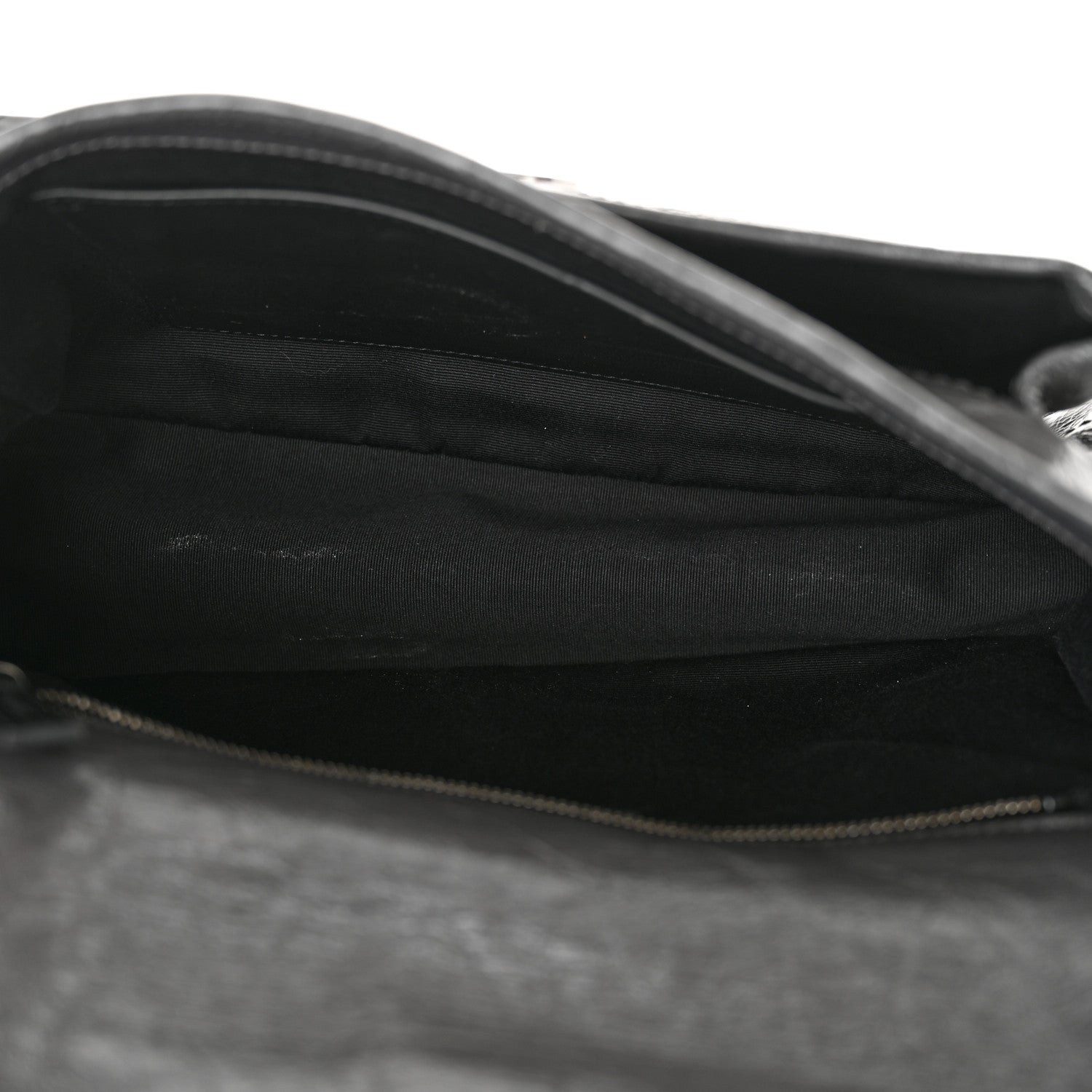 Saint Laurent Crinkled Calfskin Matelasse Monogram Medium Niki Chain Satchel Storm 5 of 11