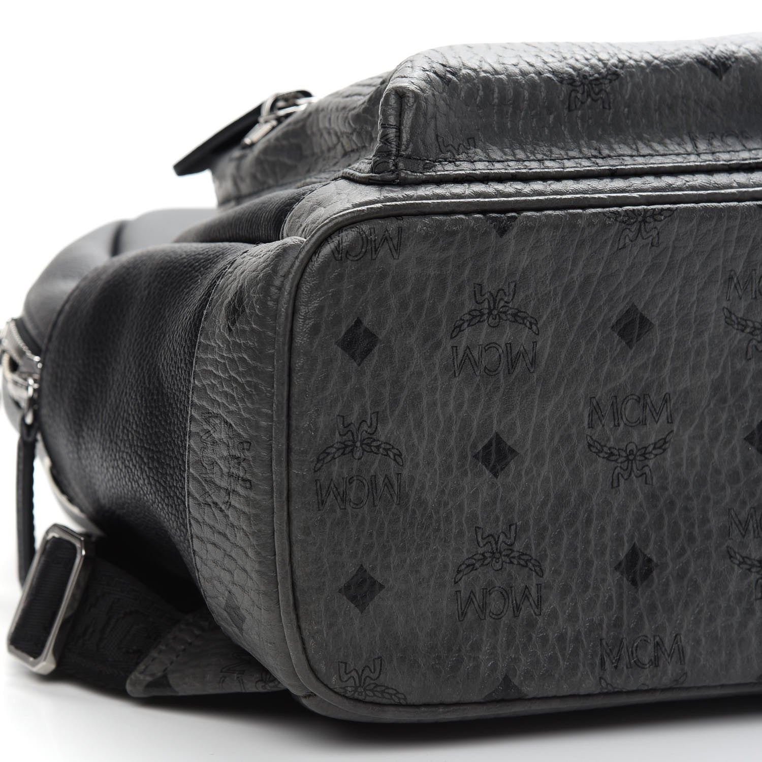MCM Grained Calfskin Visetos Small Stark Backpack Black 4 of 10