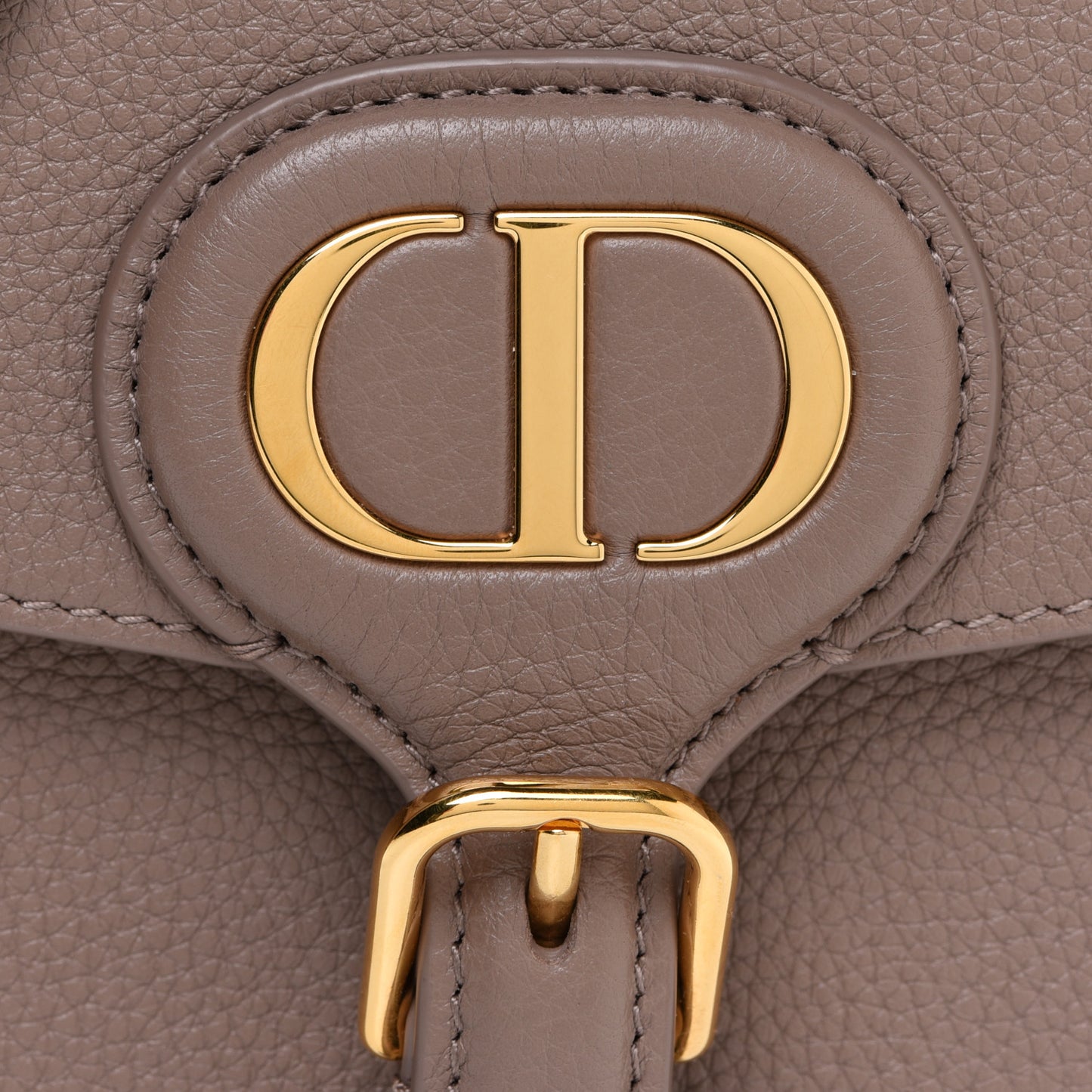 Grained Calfskin Medium Bobby Flap Warm Taupe