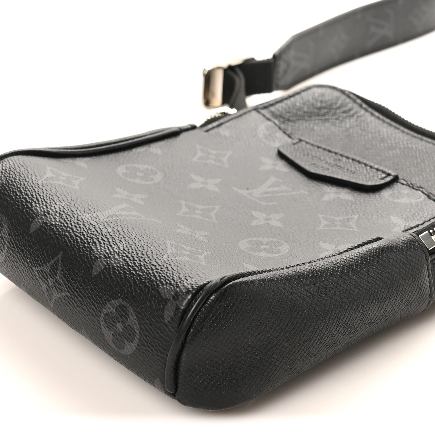 Louis Vuitton Taigarama Outdoor Slingbag Black 9 of 9