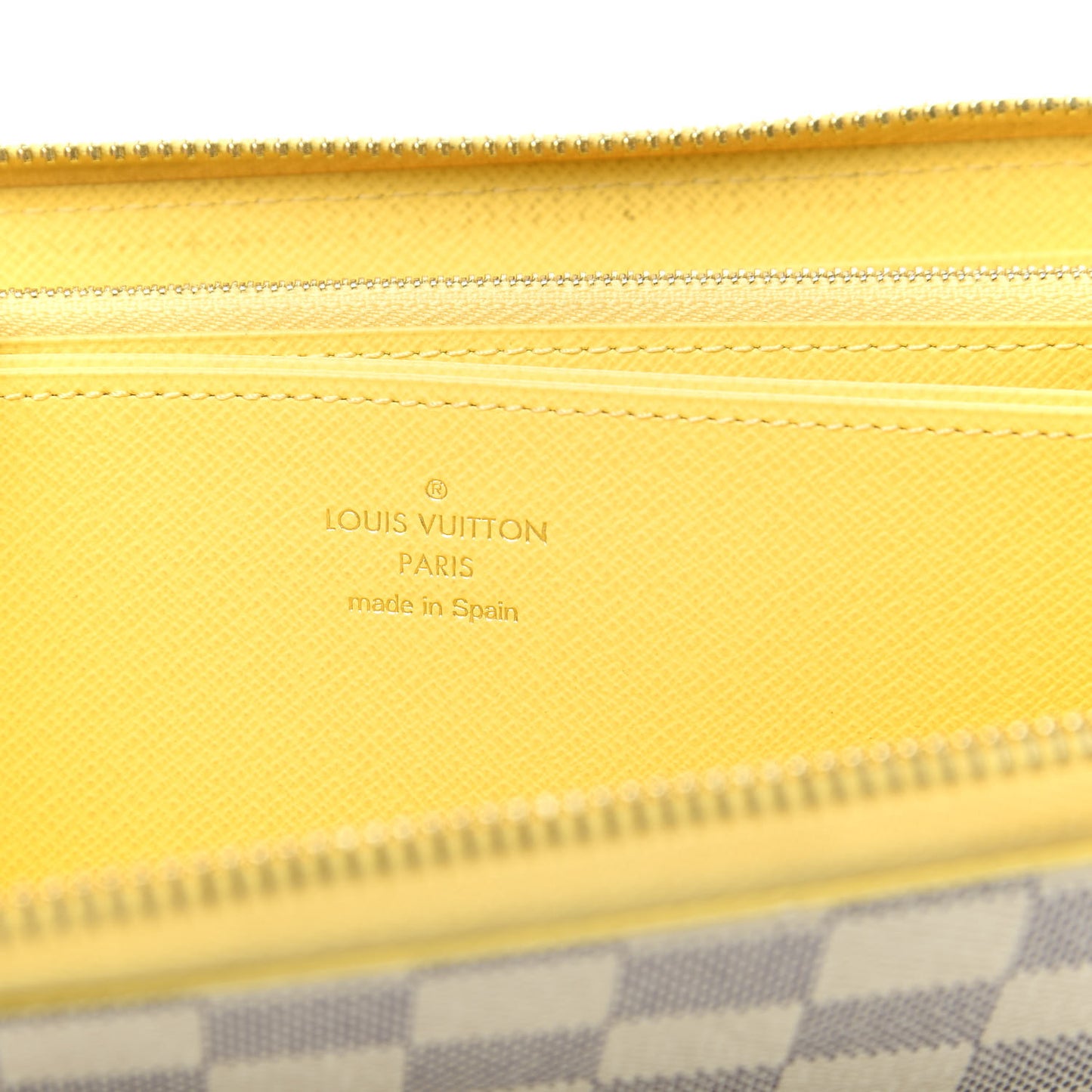 Damier Azur Zippy Wallet Jaune Pale