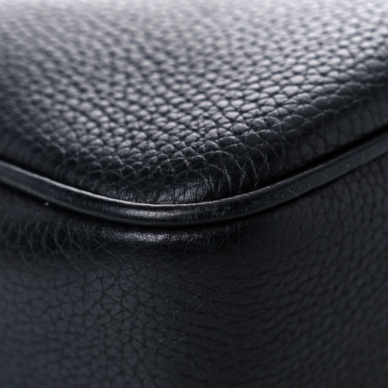 Gucci Pebbled Calfskin Small Soho Disco Bag Black 11 of 11