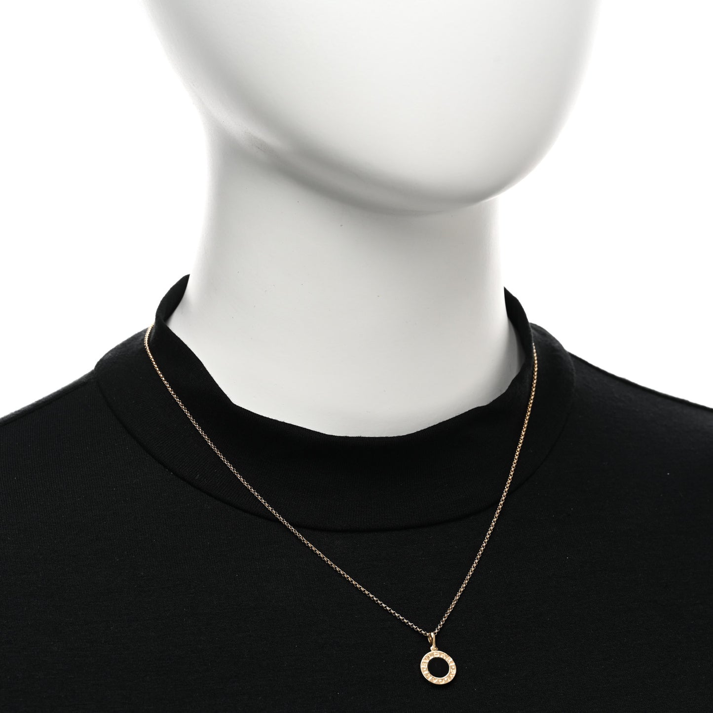 18K Yellow Gold Black Onyx BVLGARI BVLGARI Pendant Necklace
