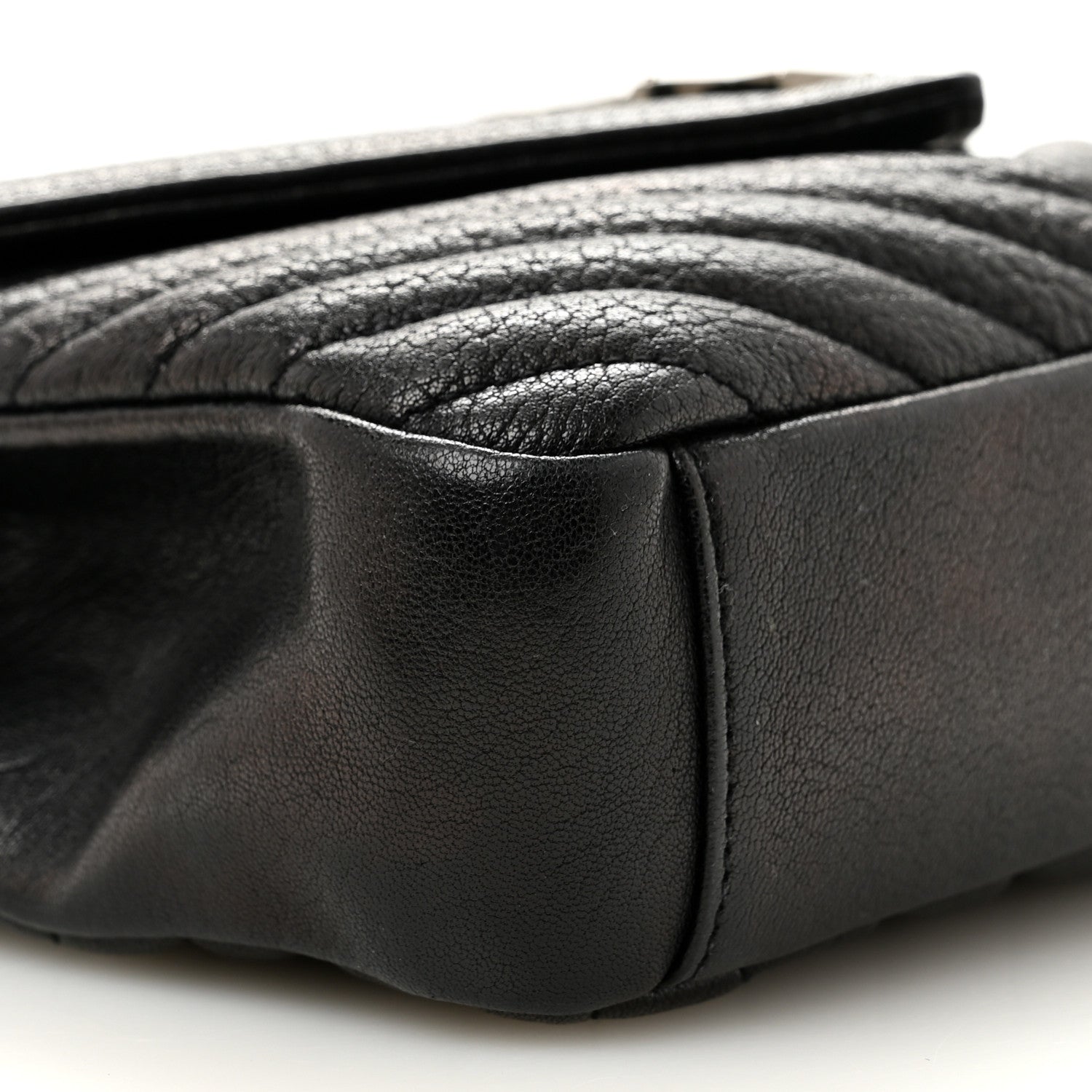 Saint Laurent Sheepskin Matelasse Chevron Monogram Medium College Bag Black 9 of 13