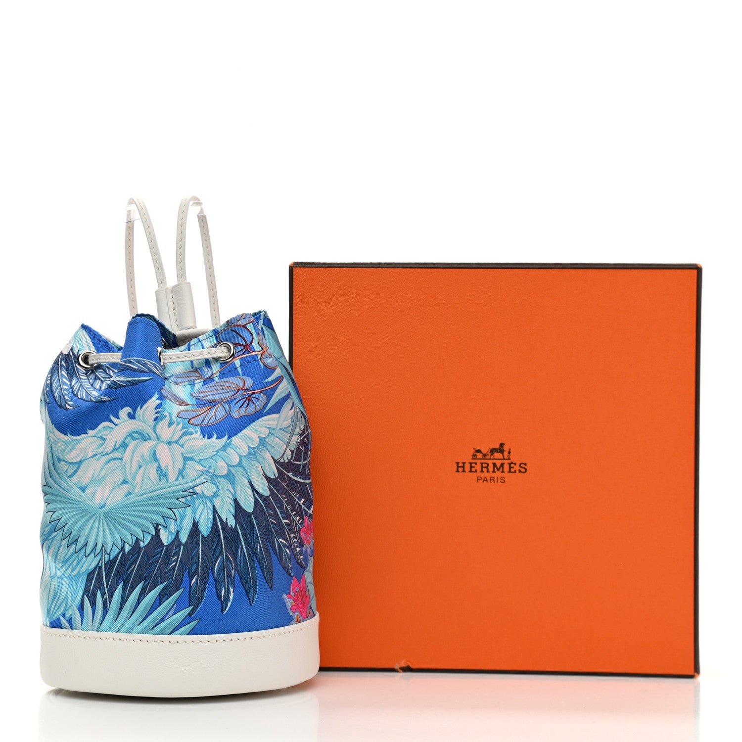 Hermes Silk Swift Flamingo Party Small Soie Cool Mykonos White 10 of 10