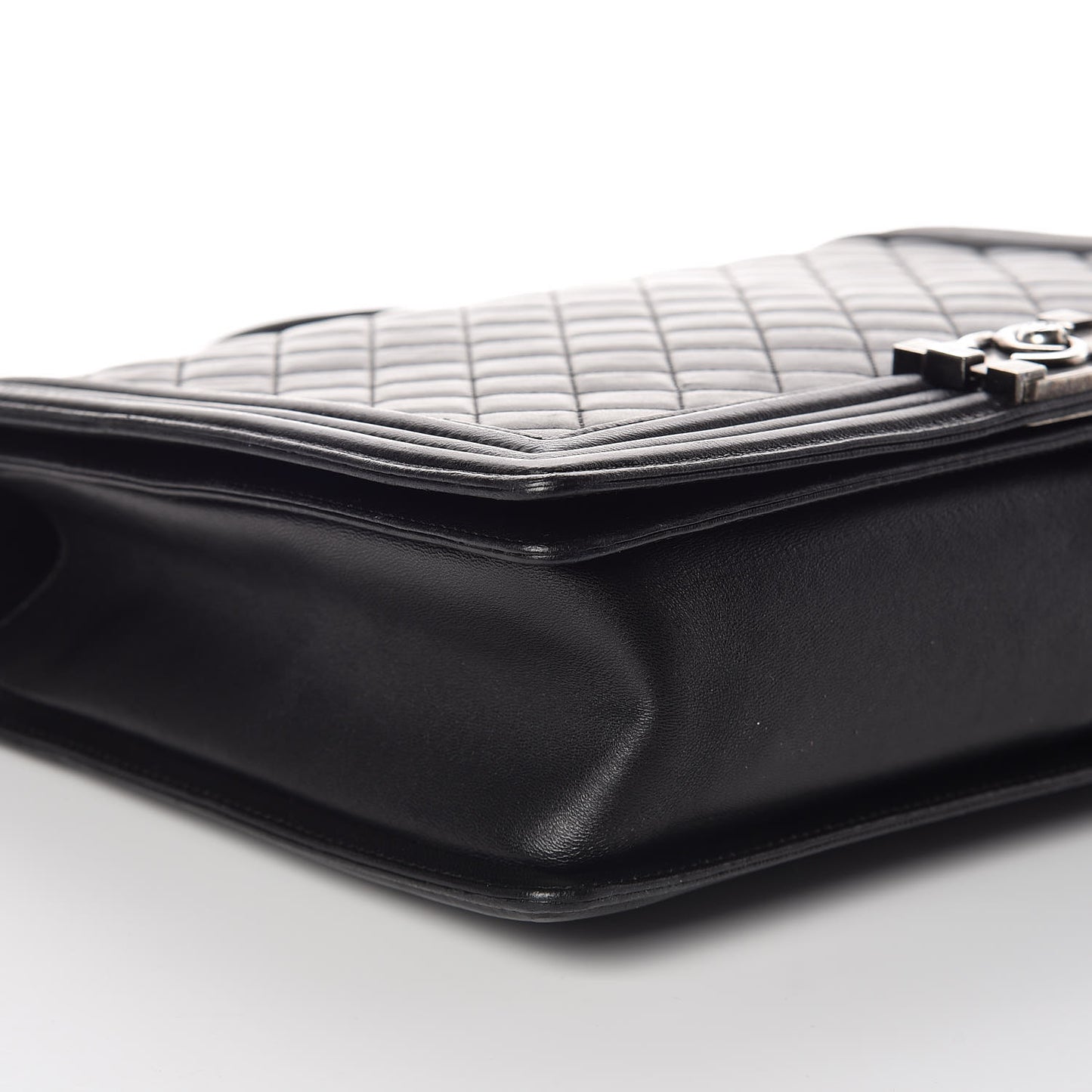 Lambskin Quilted Large Boy Flap Black