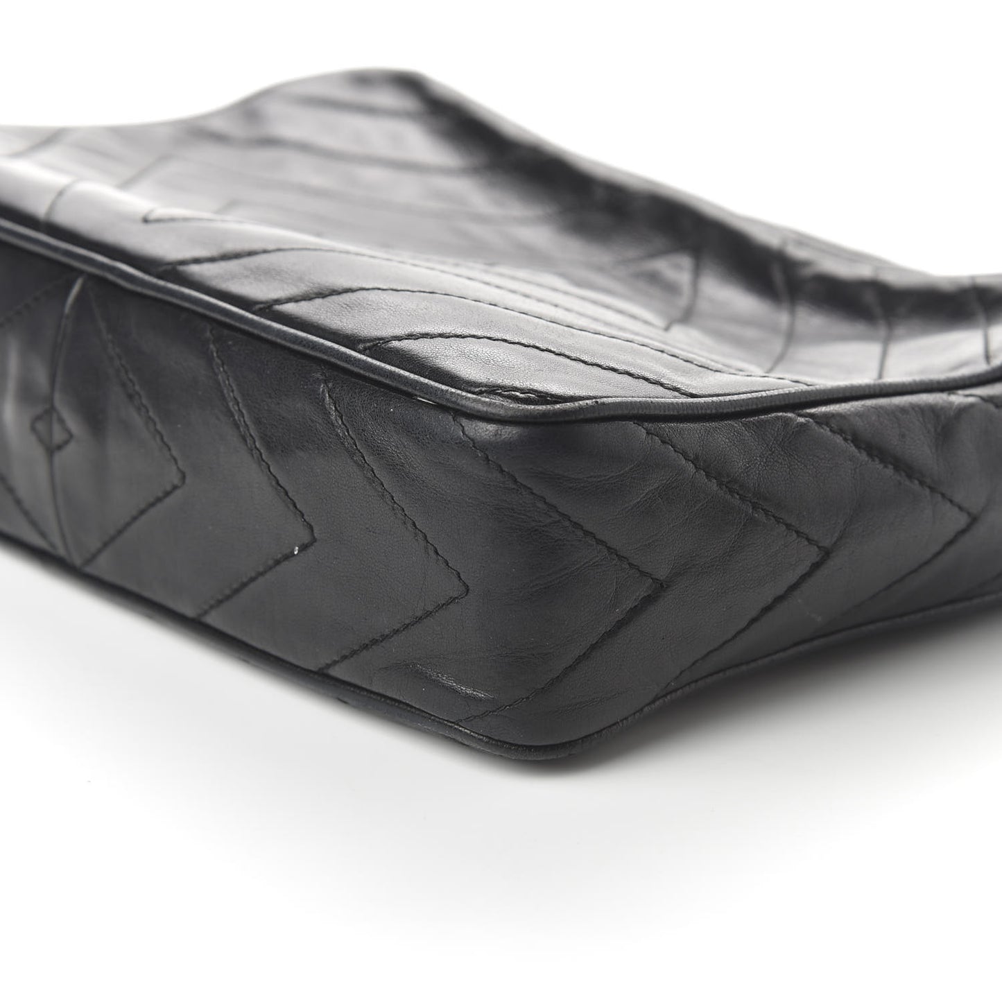 Lambskin Chevron Quilted Camera Case Black