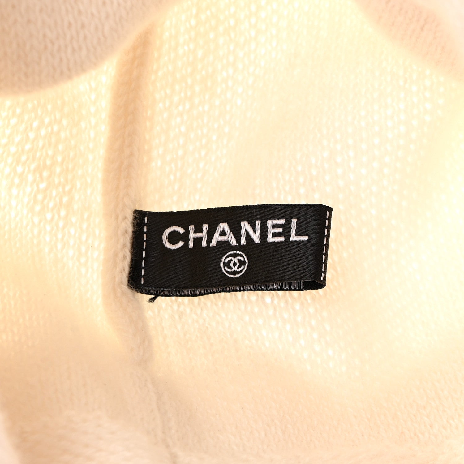 Chanel Cashmere CC Beanie Hat White 5 of 6