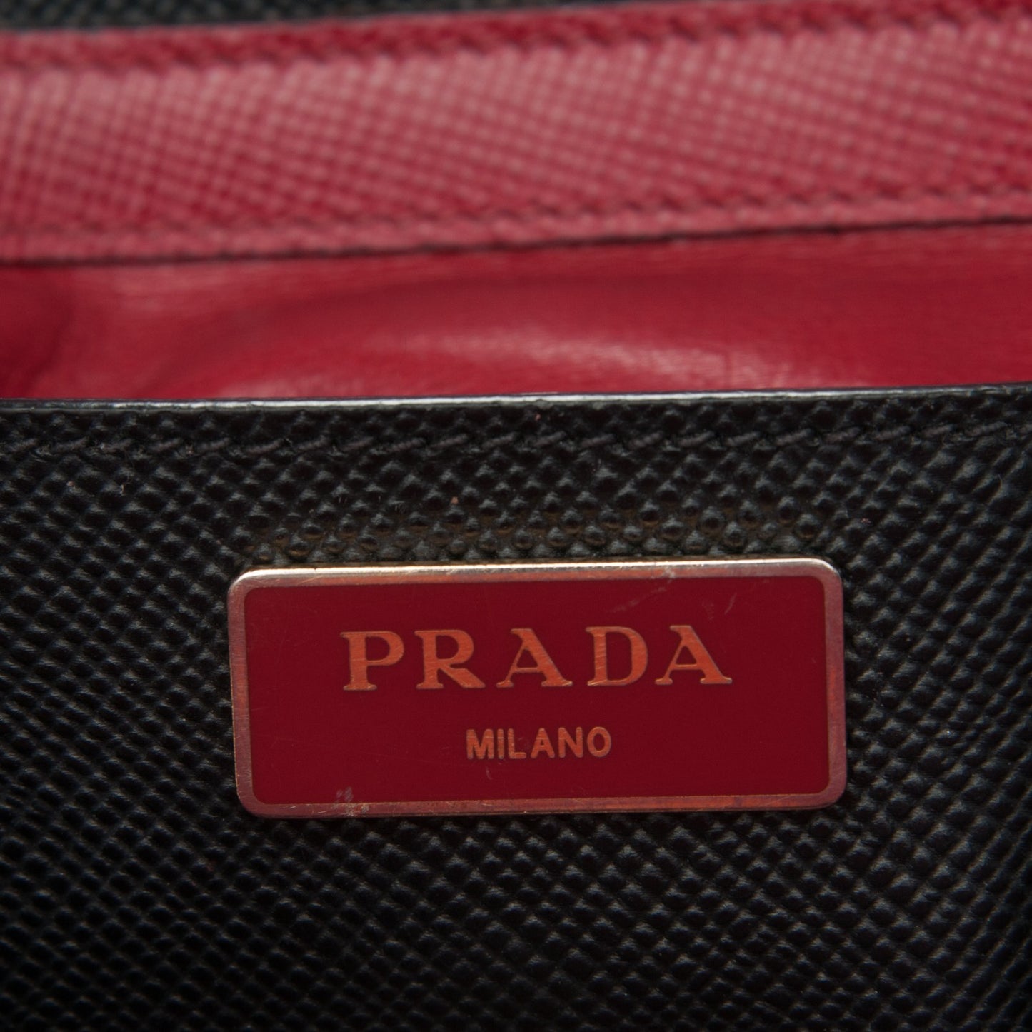 Saffiano Cuir Bi-Color Double Handle Tote Black Fuoco