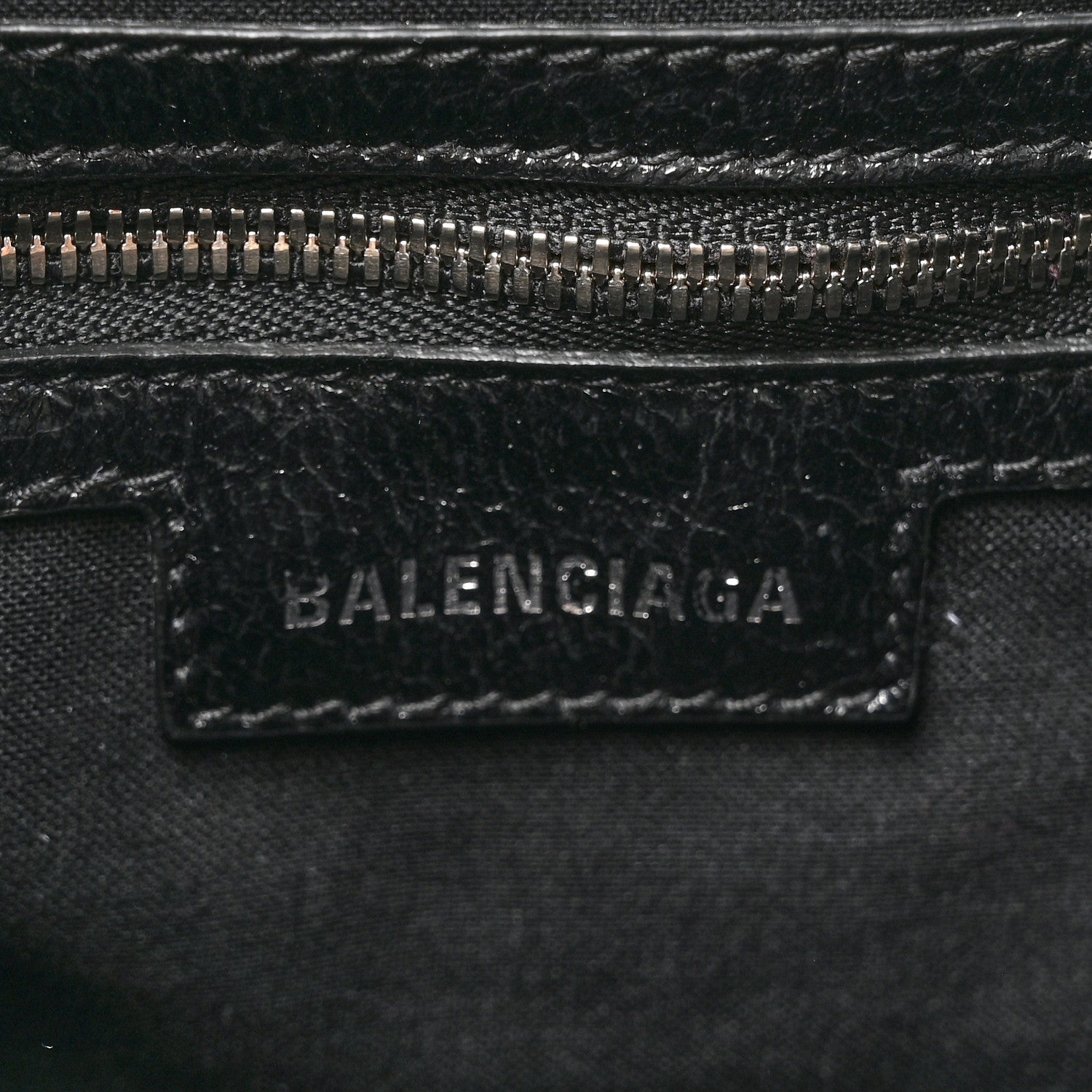 Balenciaga Agneau Arena Medium Le Cagole Shoulder Bag Black 6 of 10