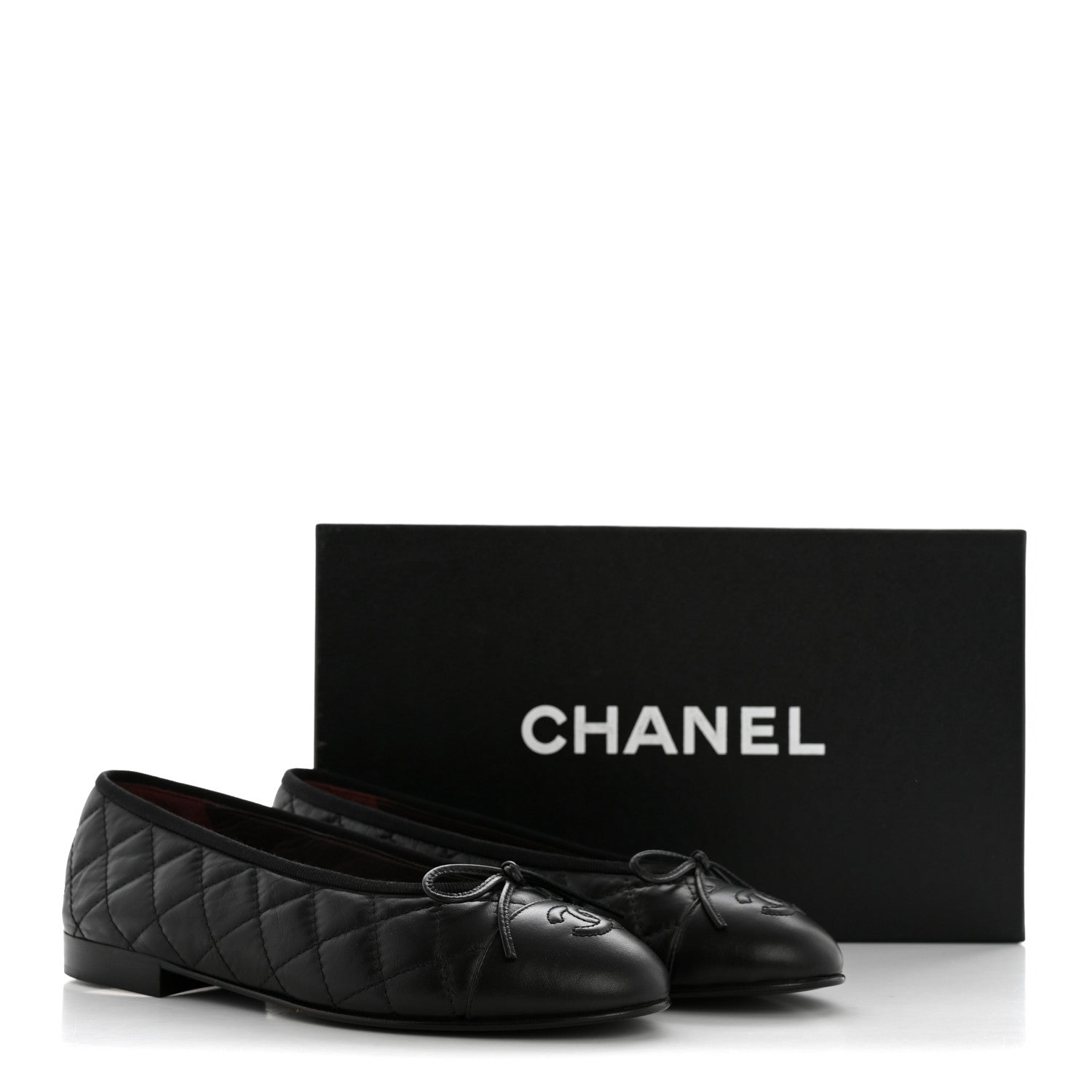 Chanel Aged Calfskin Quilted CC Cap Toe Ballerina Flats 35.5 Black 10 of 10