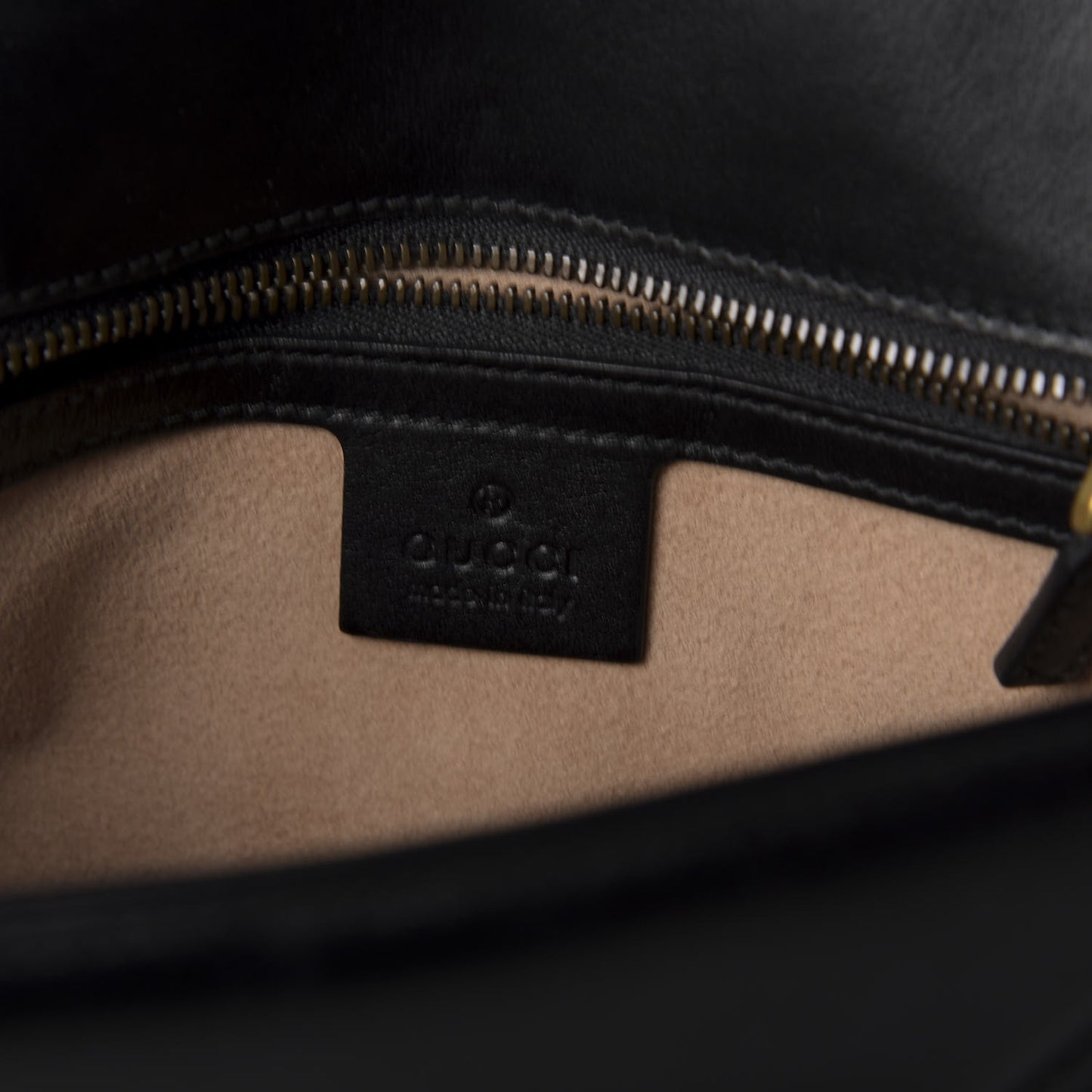 Calfskin Matelasse Small GG Marmont Shoulder Bag Black