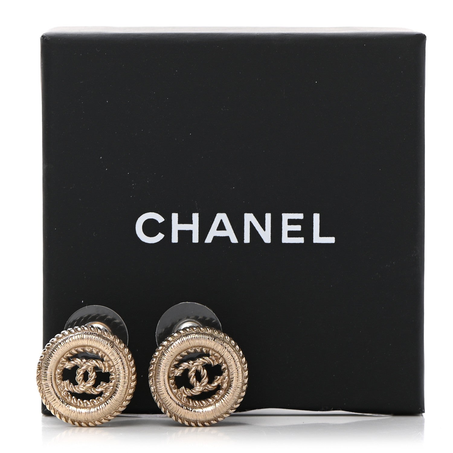 Chanel CC Round Earrings Gold 5 of 5