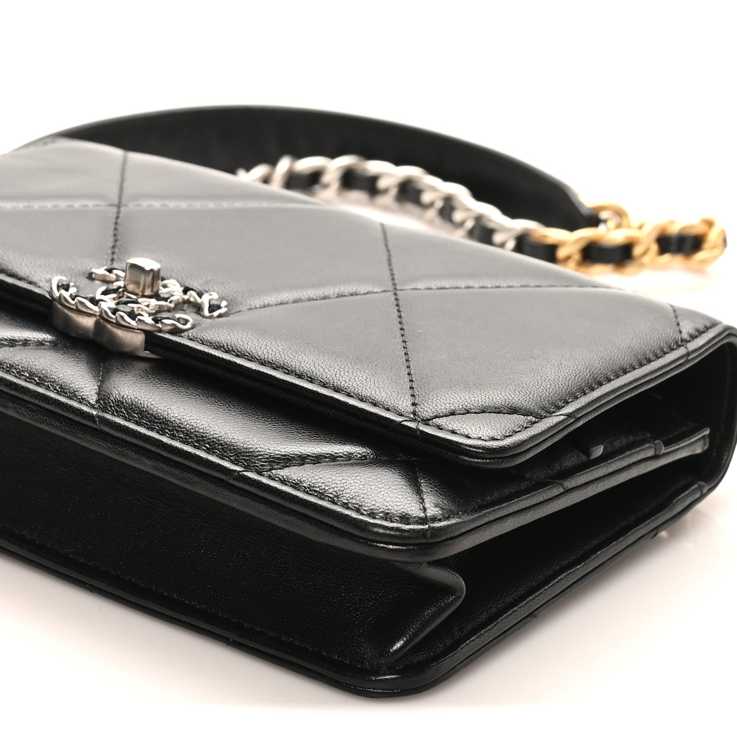 Lambskin Quilted Chanel 19 Wallet On Chain WOC Black