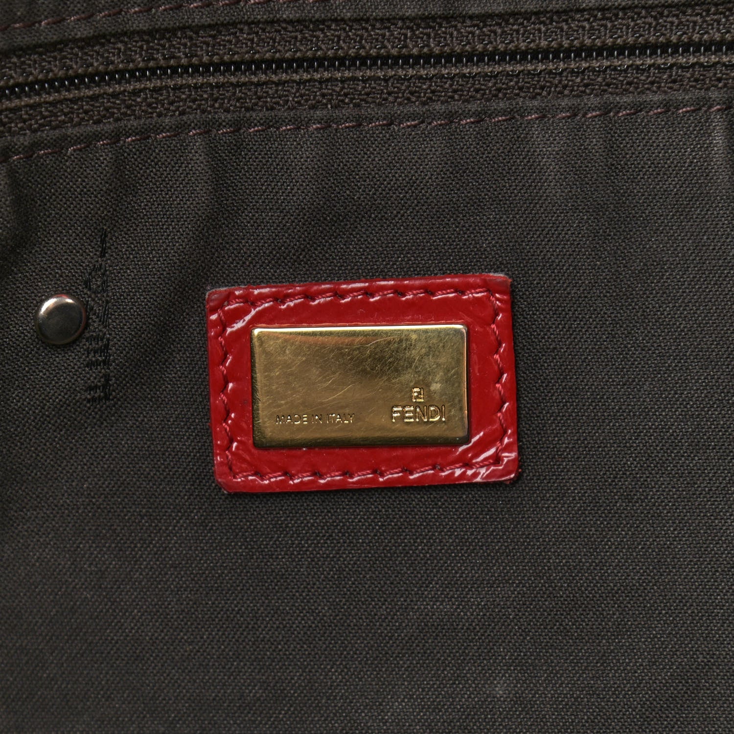 Fendi Vitello Naplak Large Convertible Baguette Rosso 6 of 14