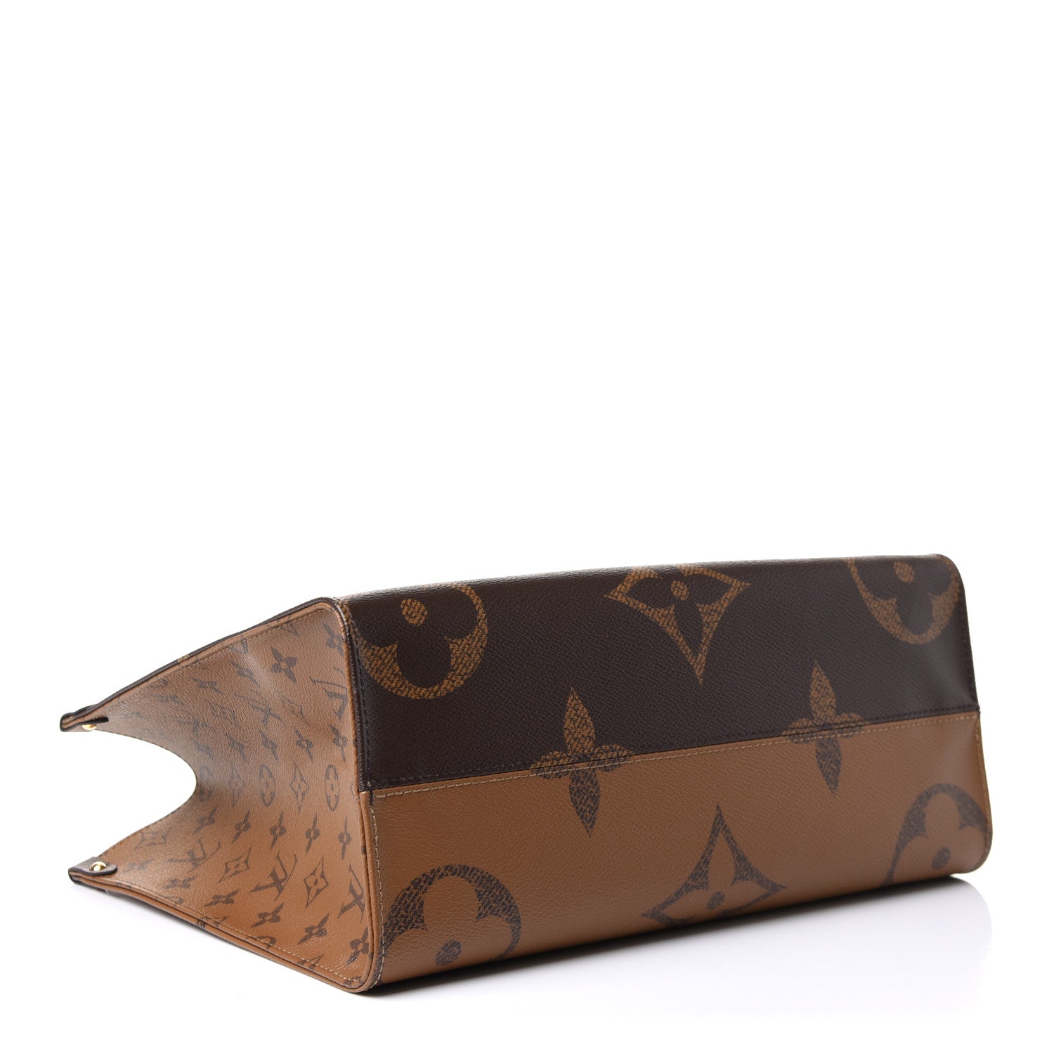 Louis Vuitton Reverse Monogram Giant Onthego MM 4 of 10
