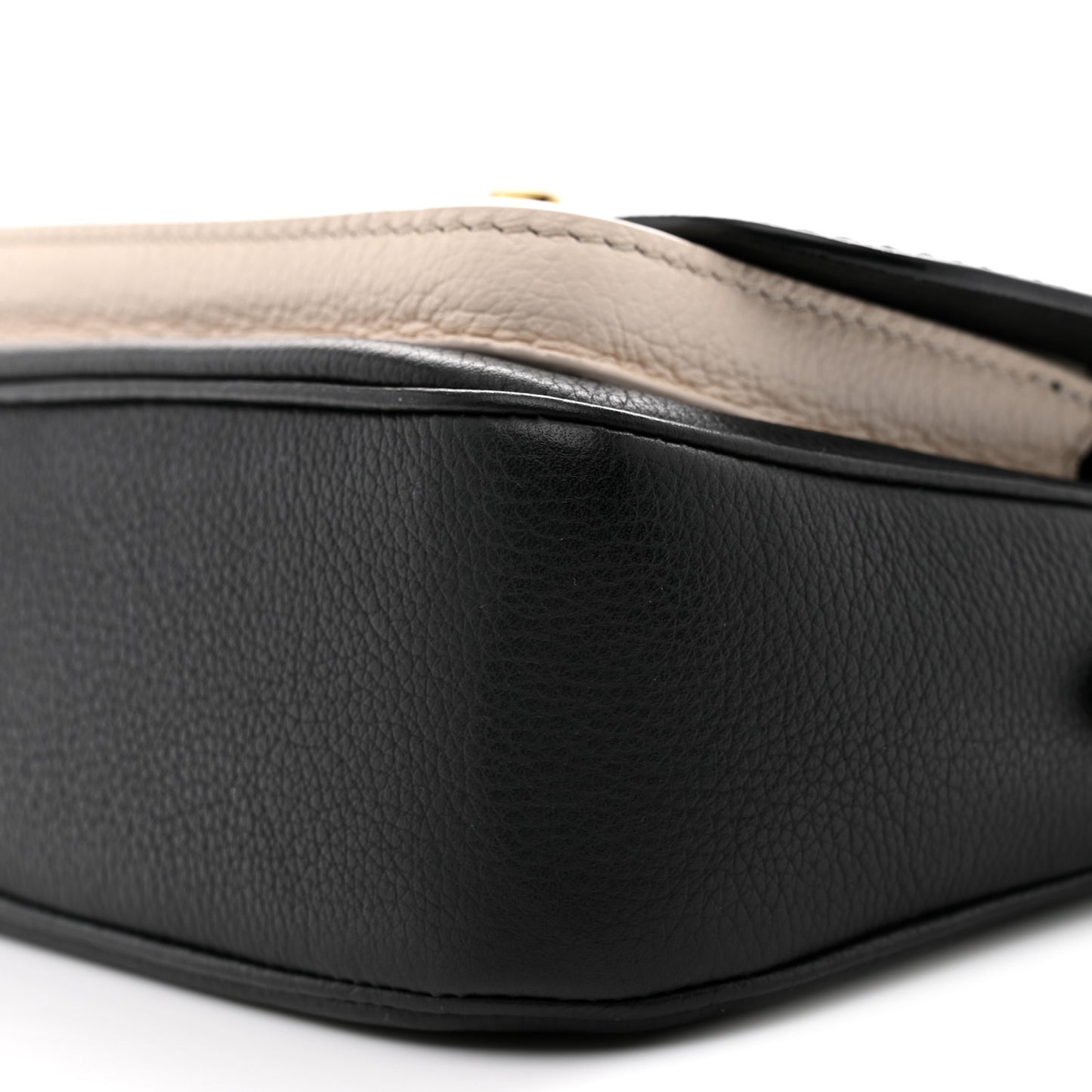 Grained Calfskin Lockme Tender Black